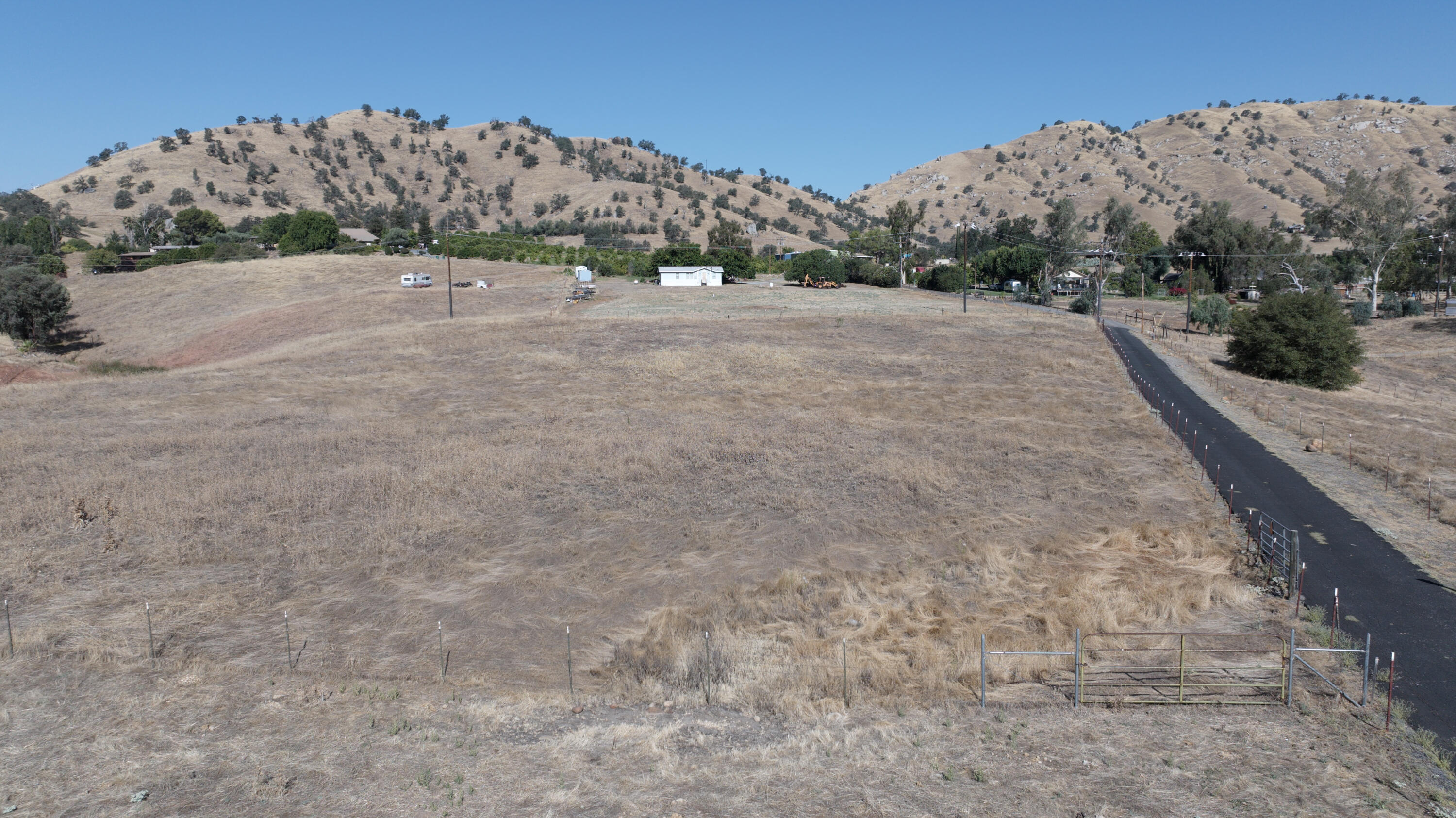 0 Bogart Dr, Springville, CA 93265