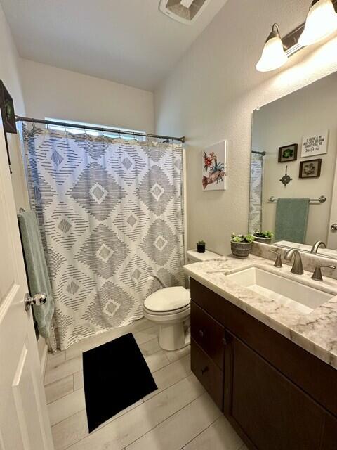 1797 W Date Ave, Porterville, CA 93257