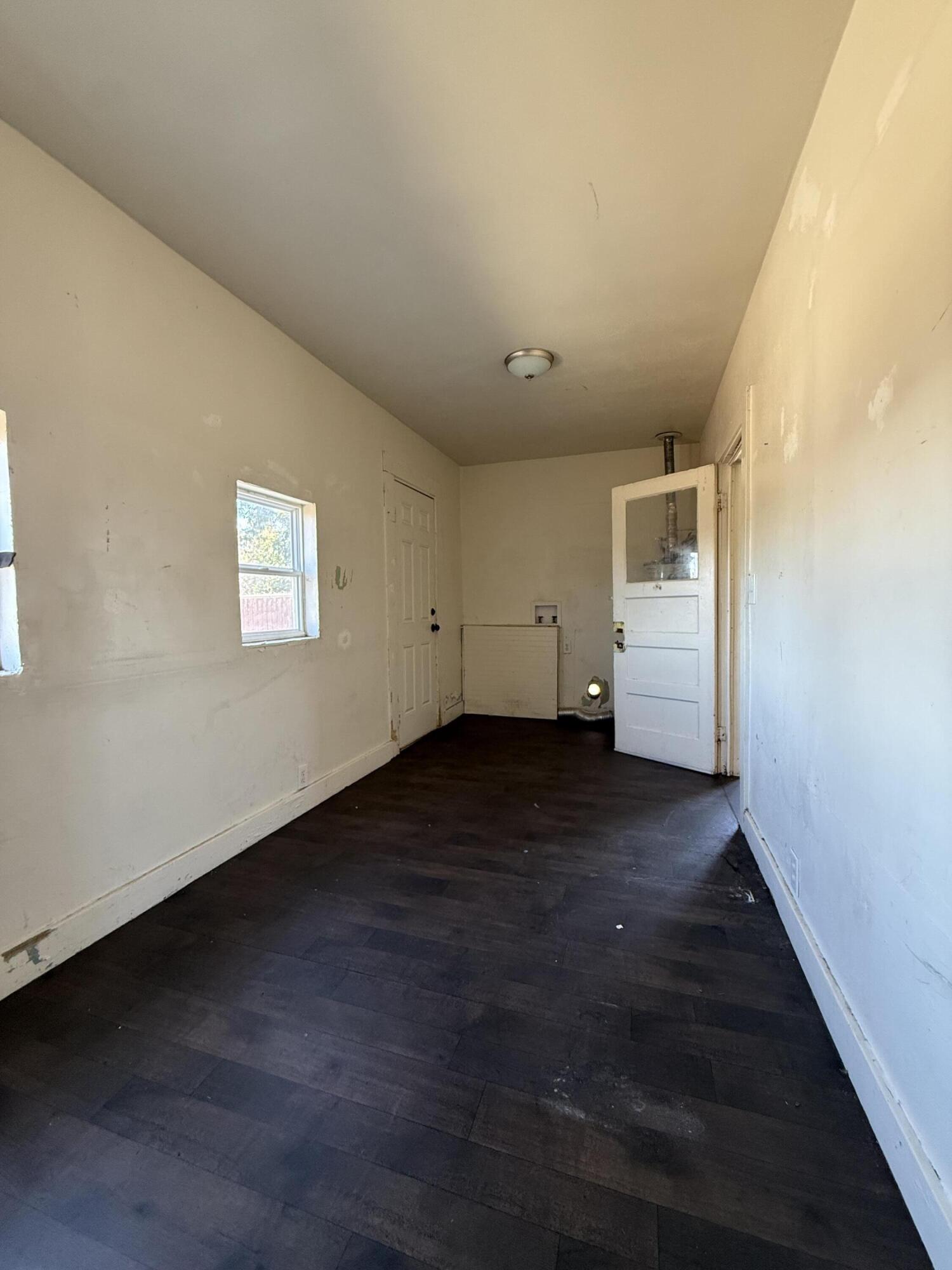 2234 Young St, Selma, CA 93662