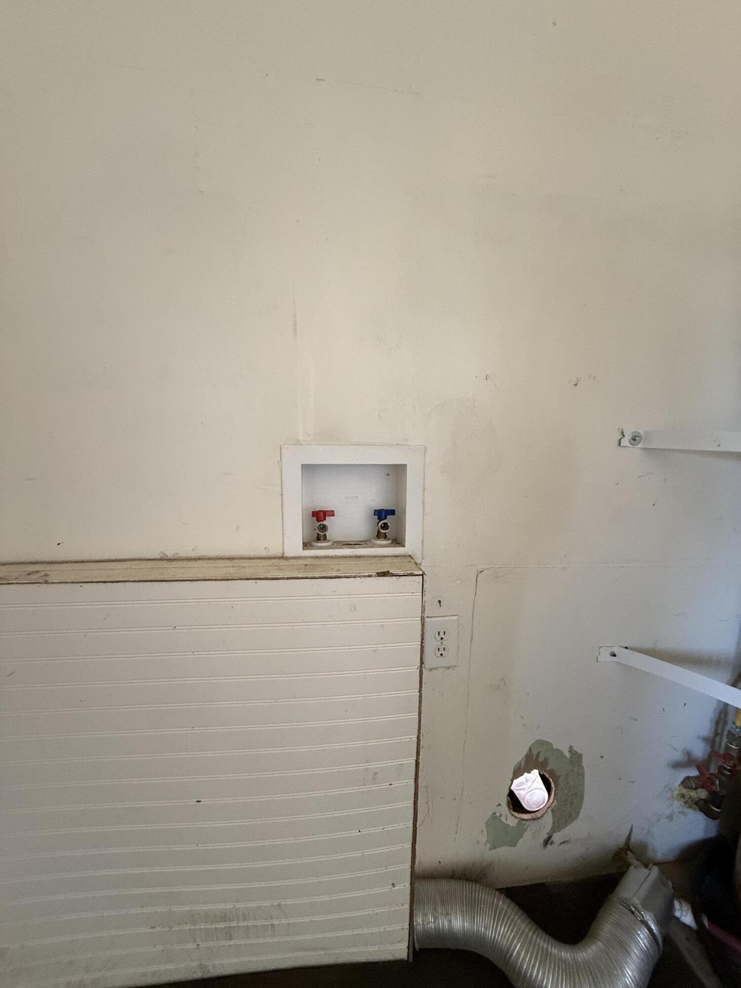 2234 Young St, Selma, CA 93662