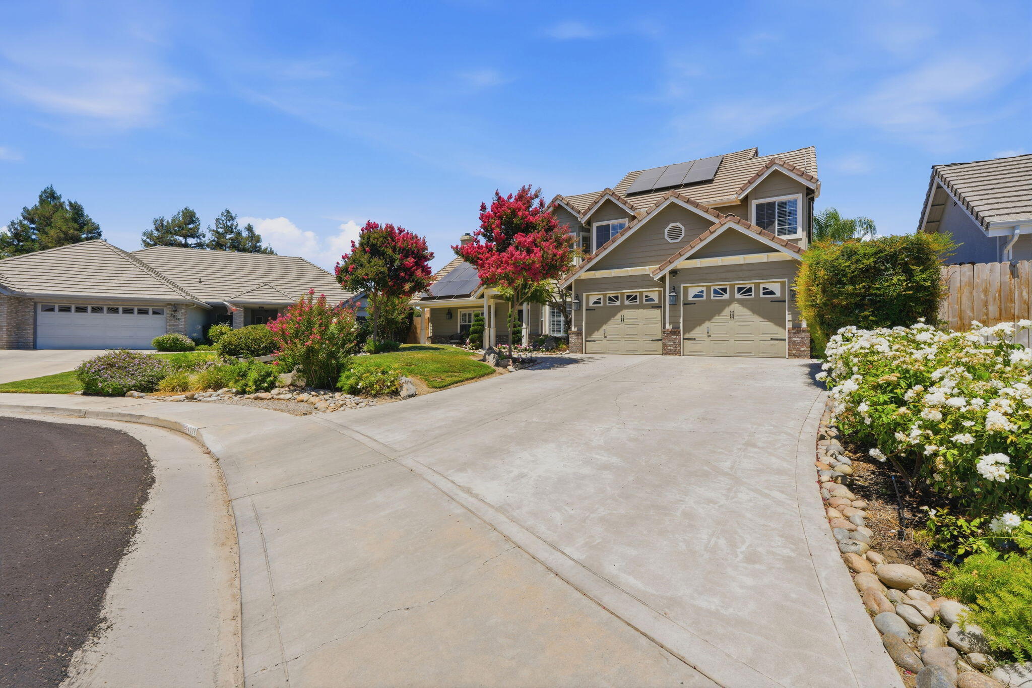 4928 W Monte Verde Ct, Visalia, CA 93277
