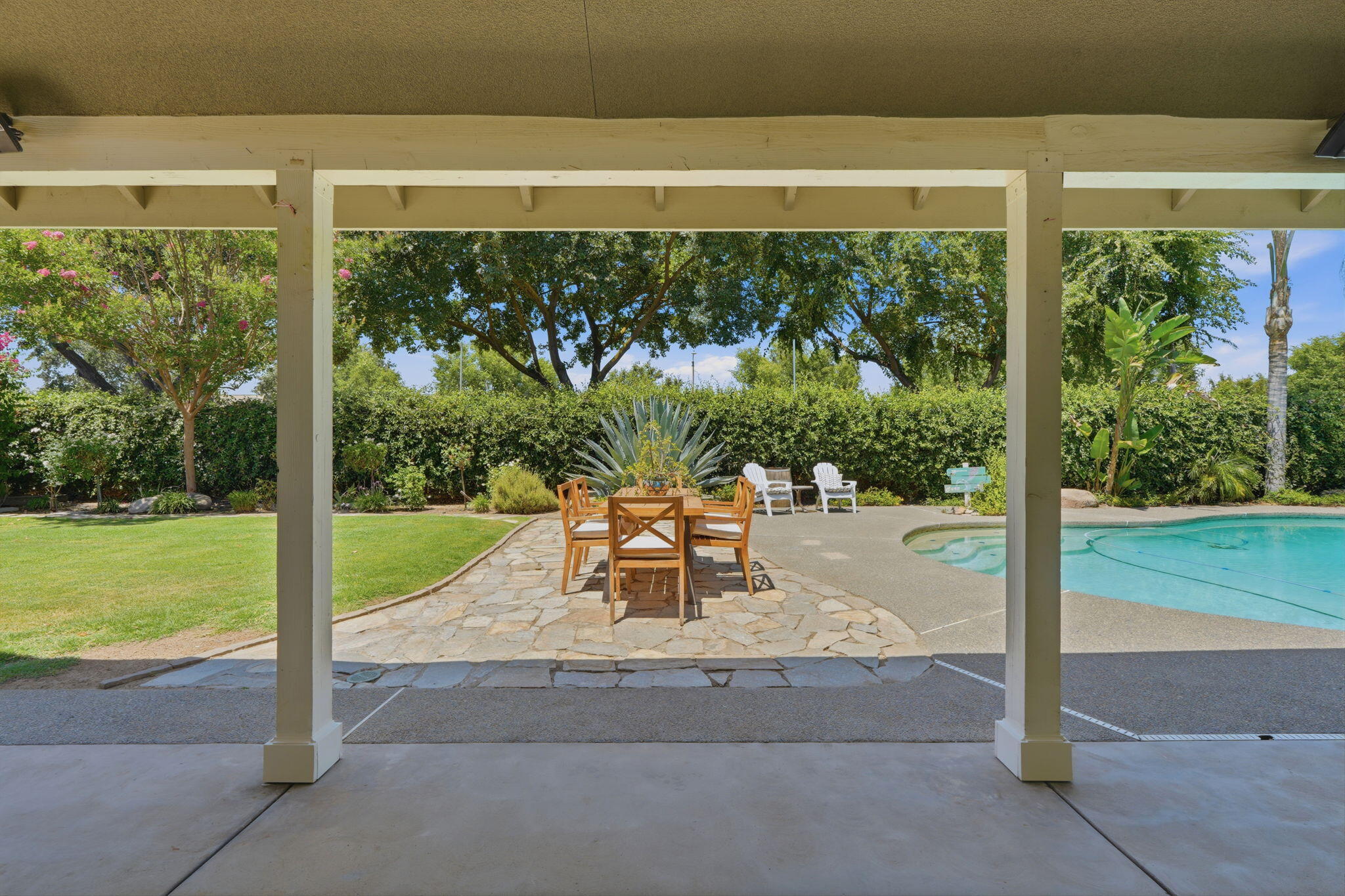 4928 W Monte Verde Ct, Visalia, CA 93277