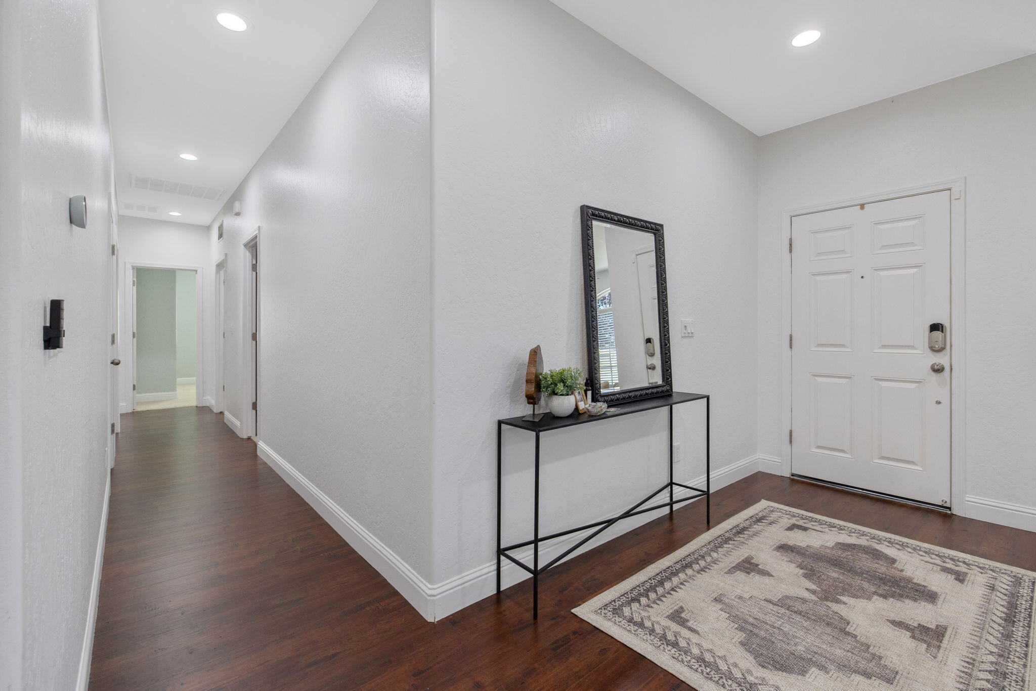 2319 W Tyler Ave, Visalia, CA 93291
