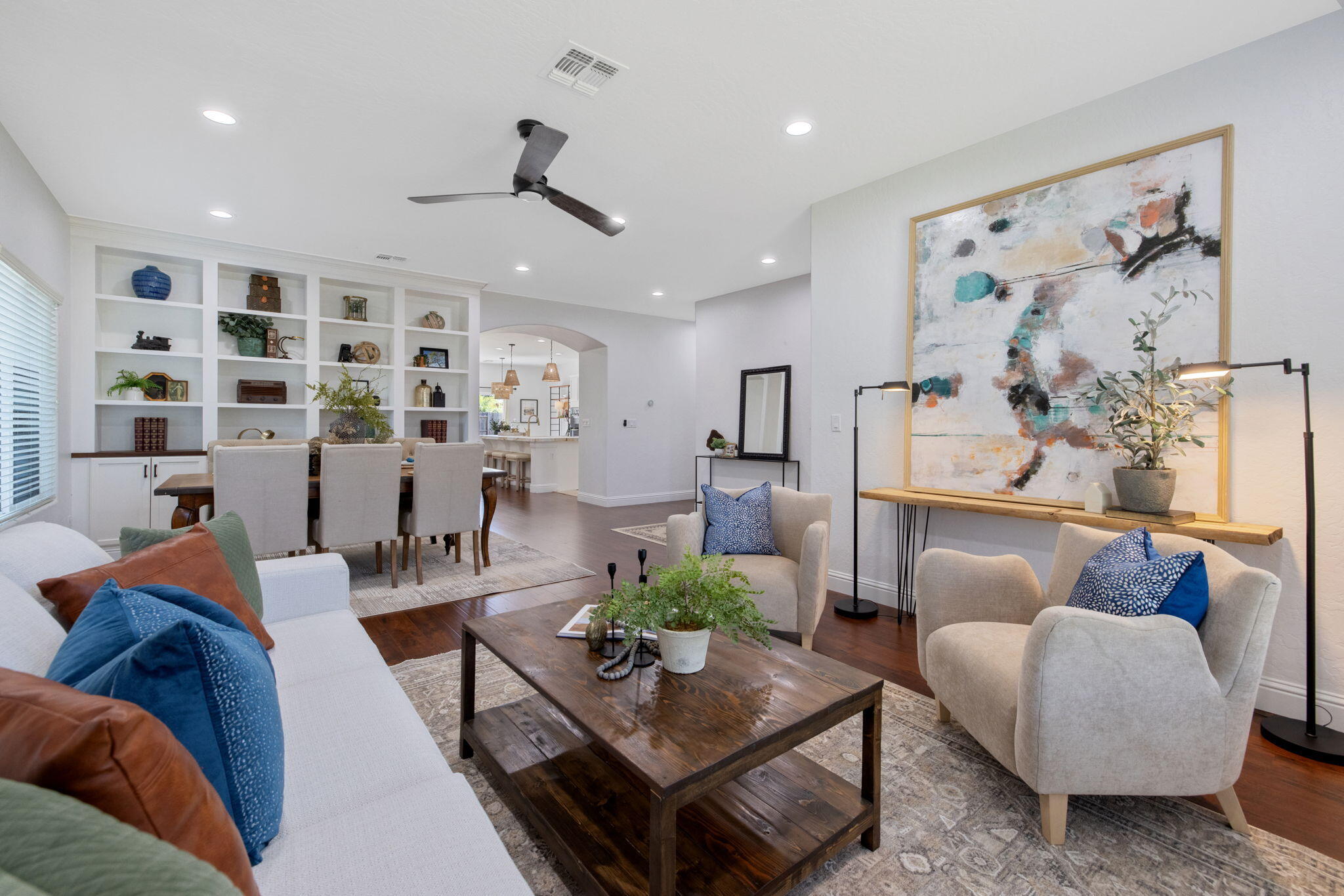 2319 W Tyler Ave, Visalia, CA 93291