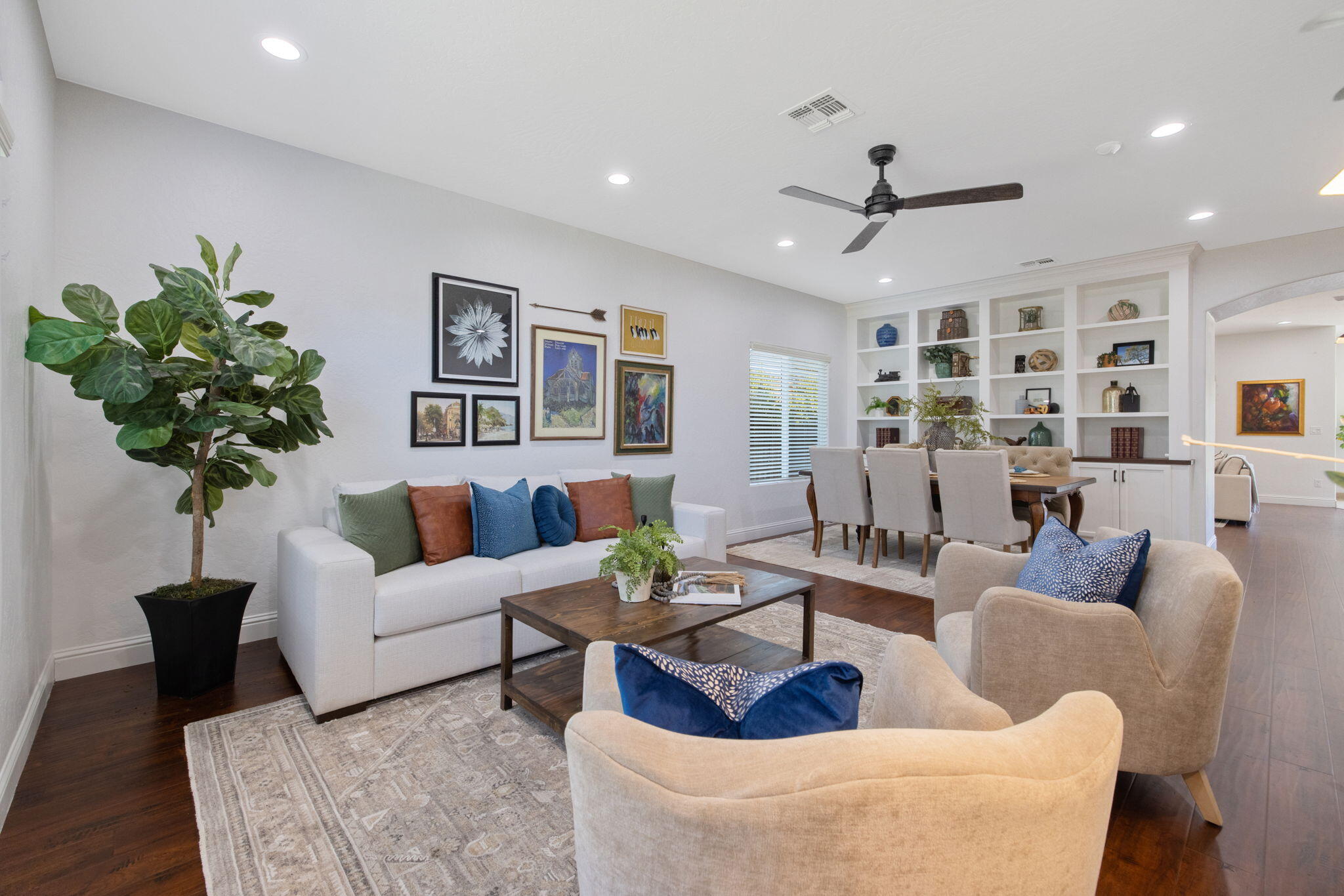2319 W Tyler Ave, Visalia, CA 93291