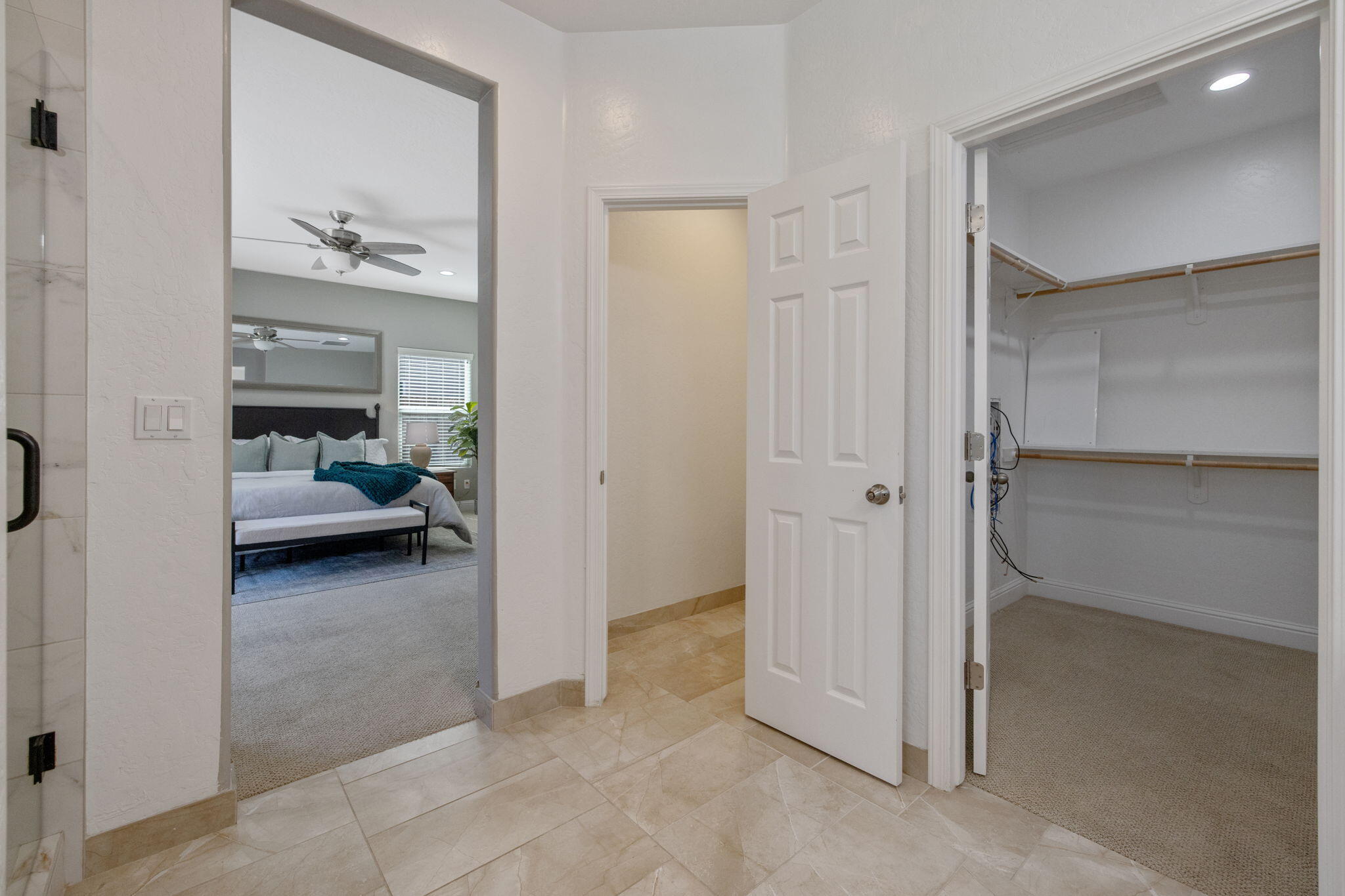 2319 W Tyler Ave, Visalia, CA 93291