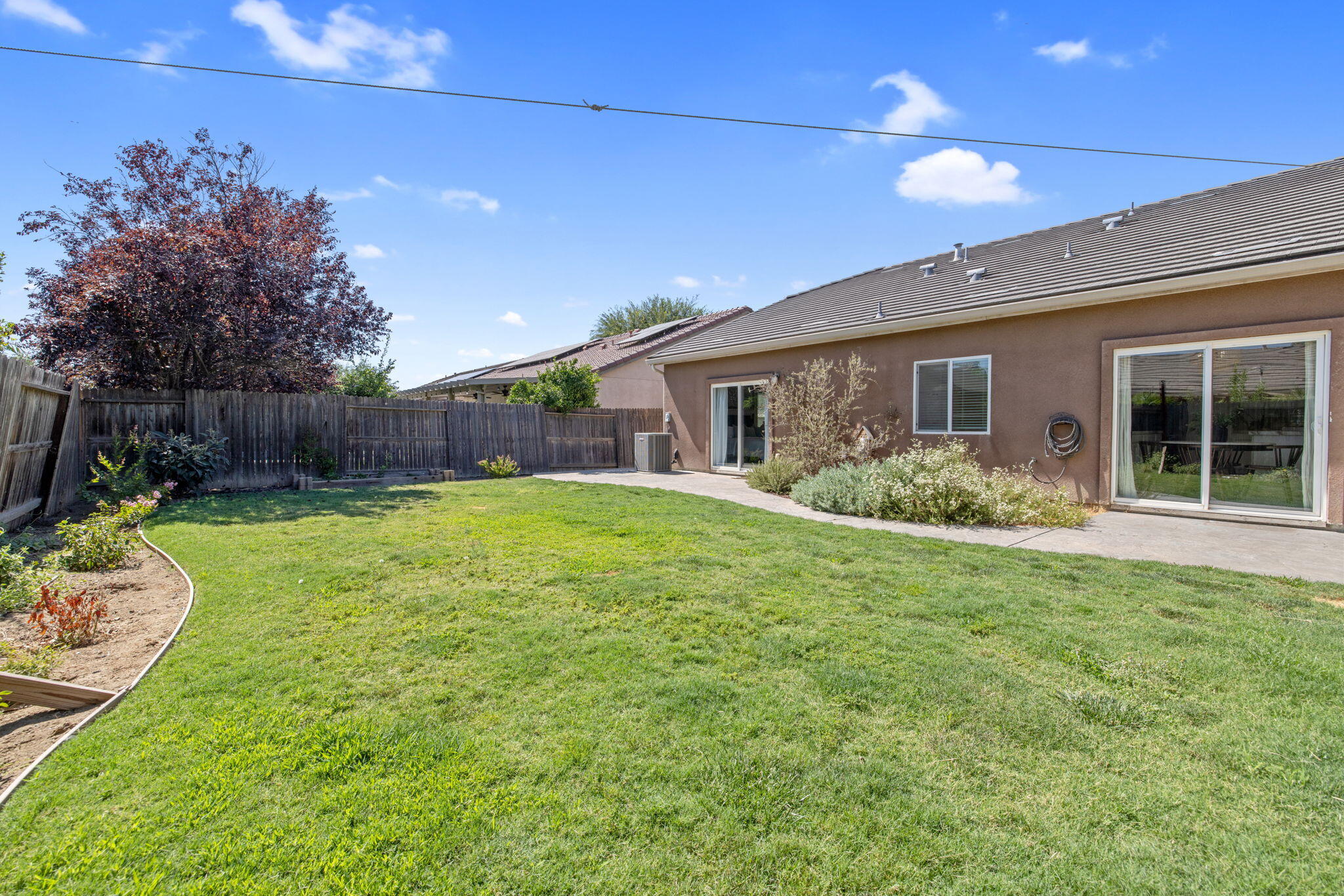 2319 W Tyler Ave, Visalia, CA 93291