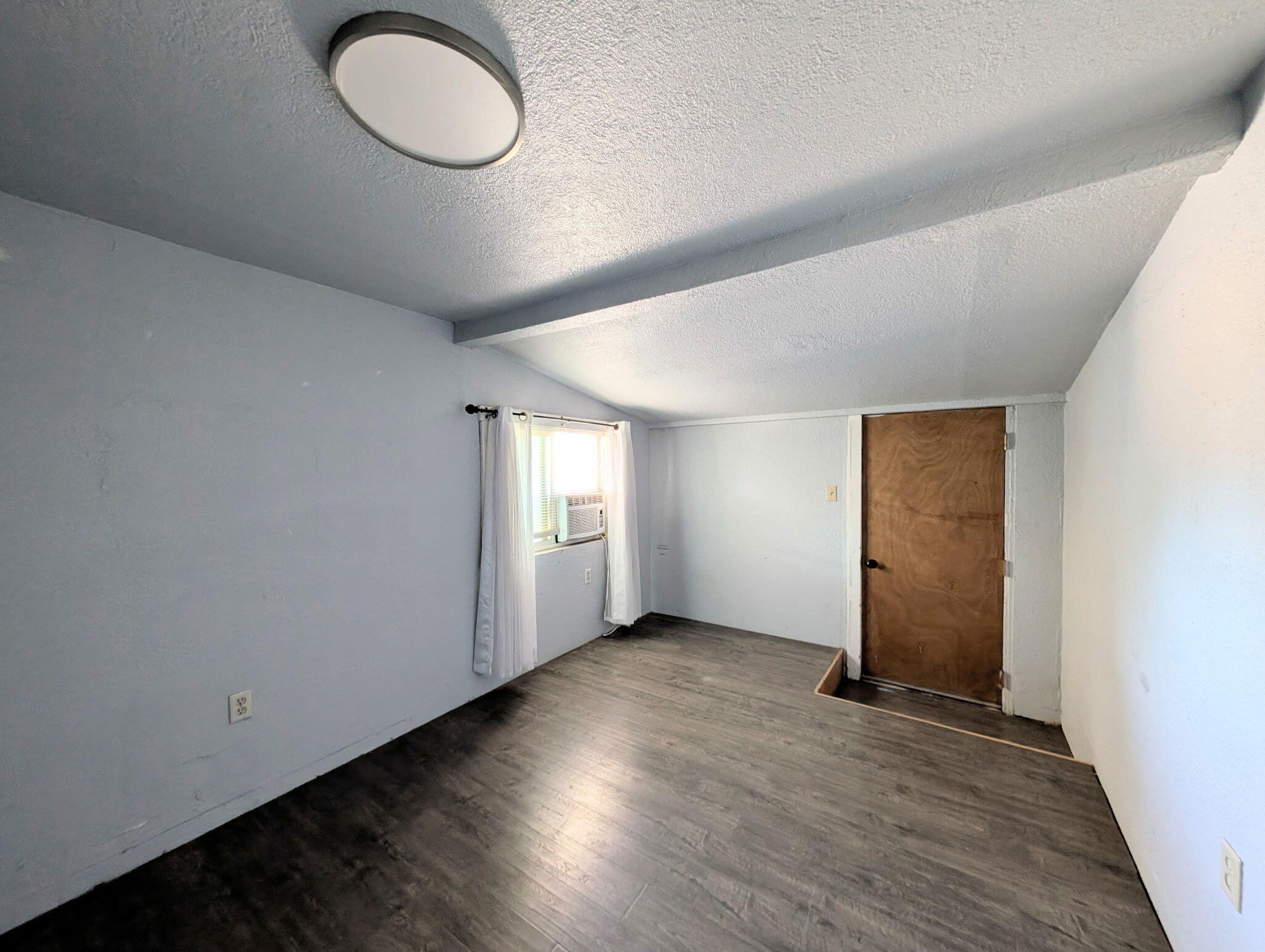 32750 Lincoln Rd, Visalia, CA 93291
