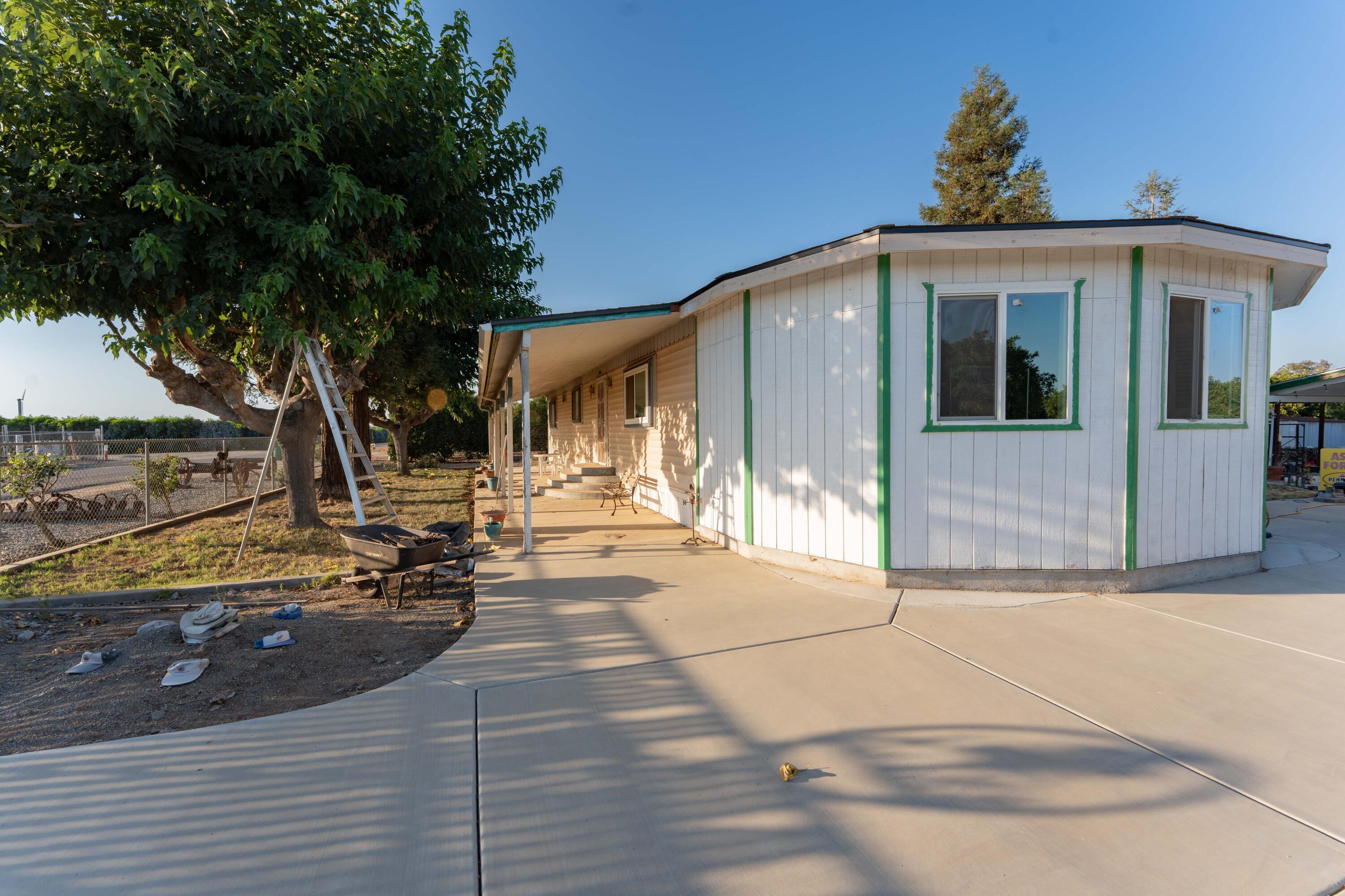 18884 Rd 212, Strathmore, CA 93267