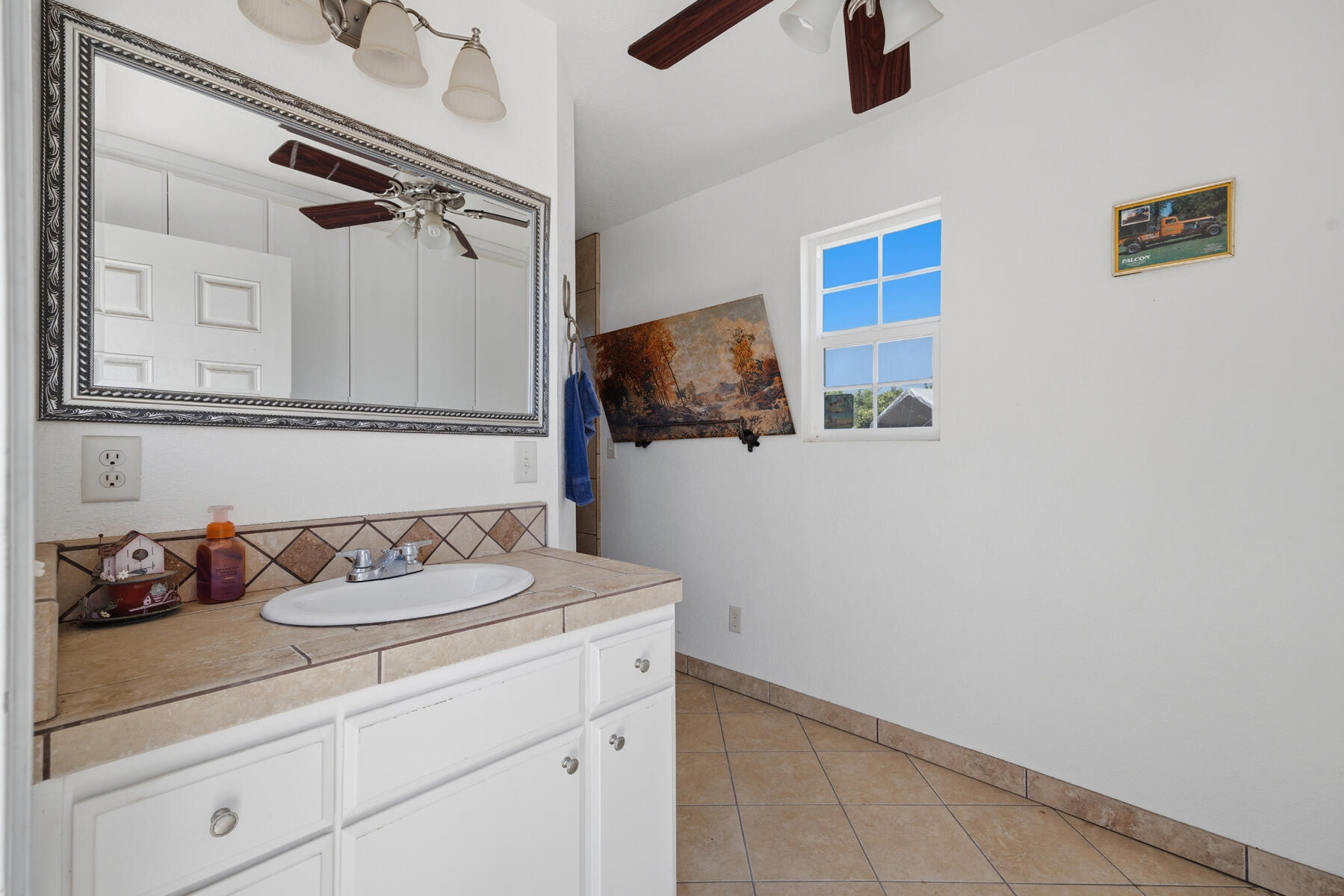 12788 Avenue 328, Visalia, CA 93291