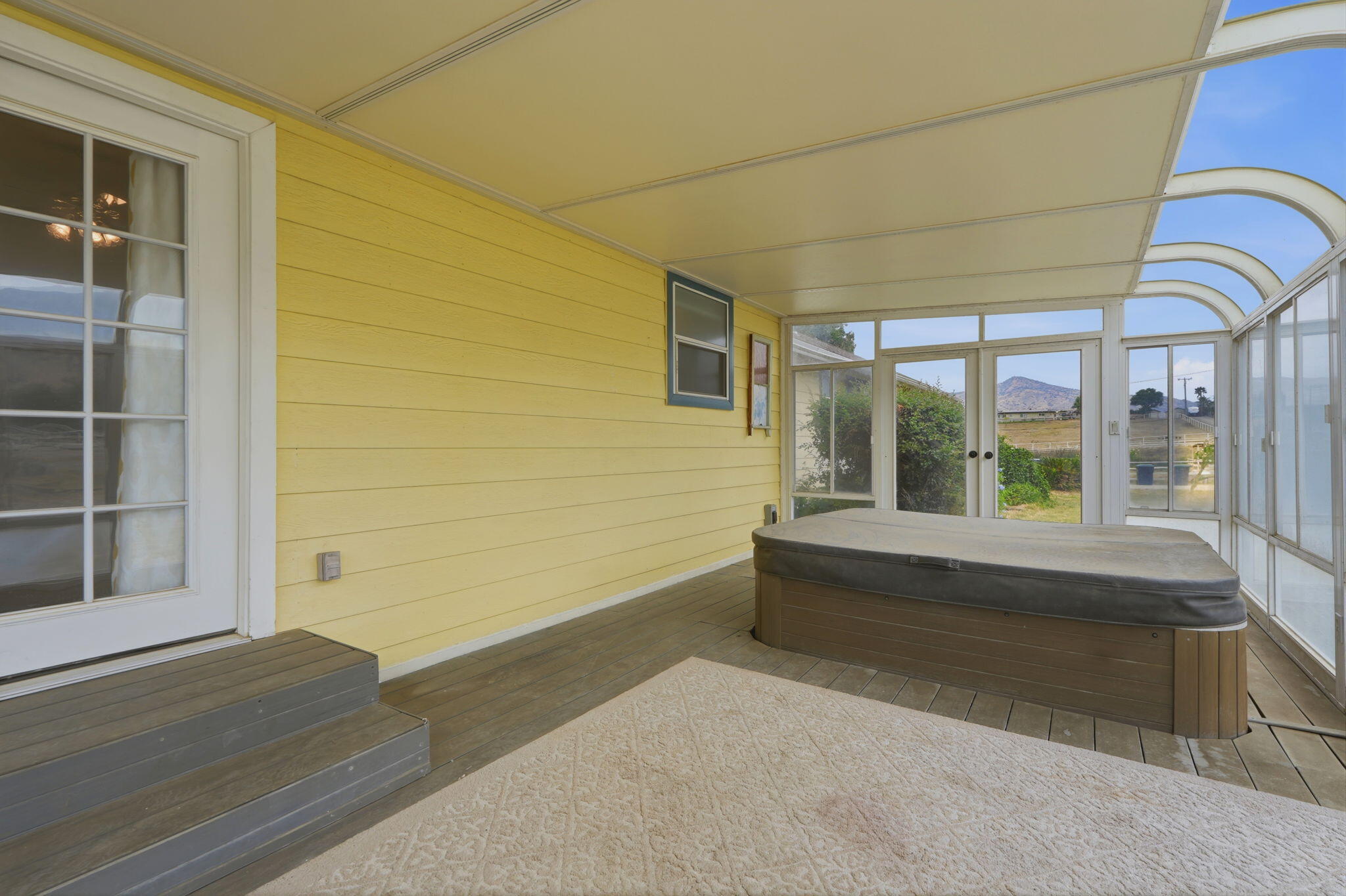 33485 Globe Dr, Springville, CA 93265