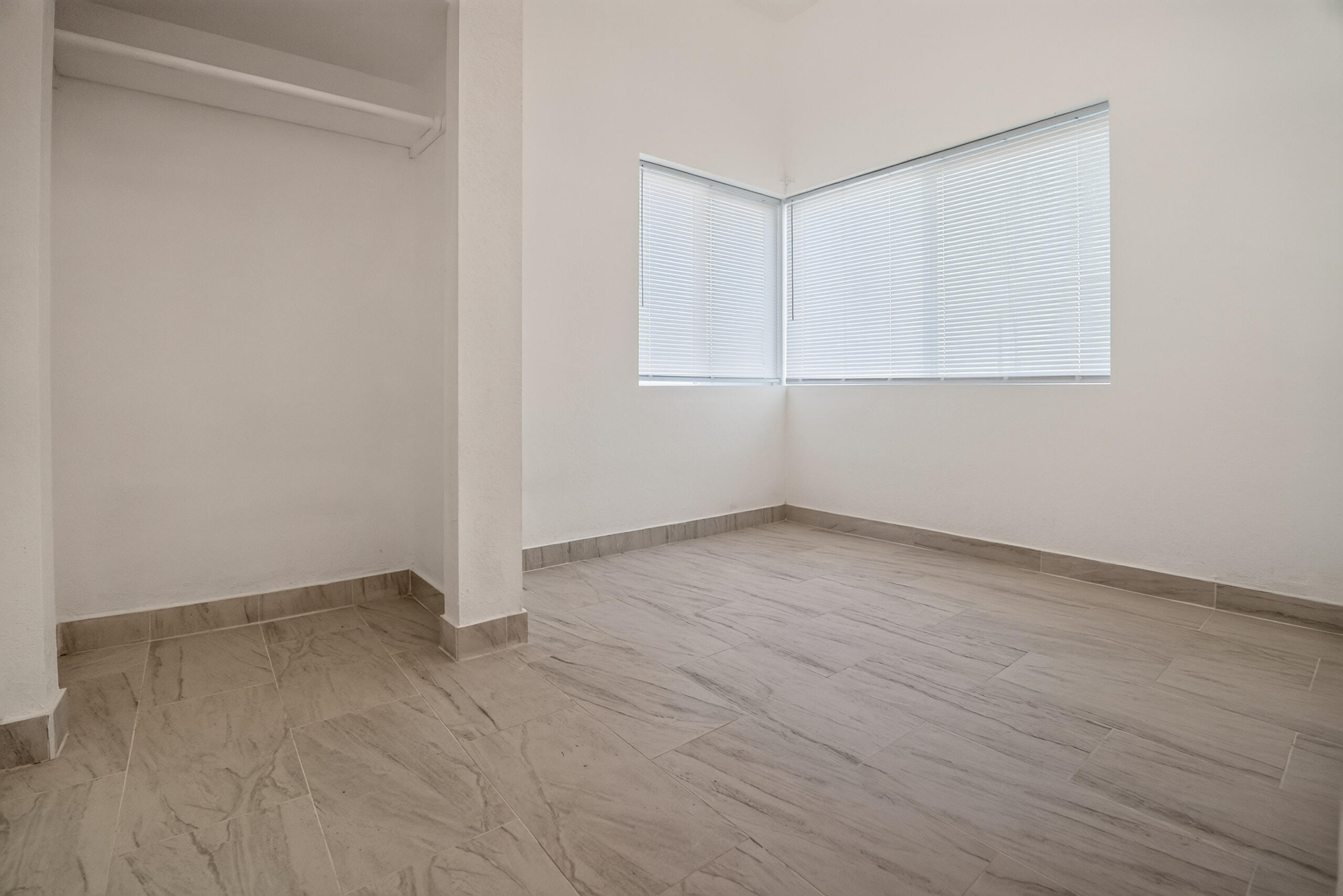 42415 Road 72, Dinuba, CA 93618