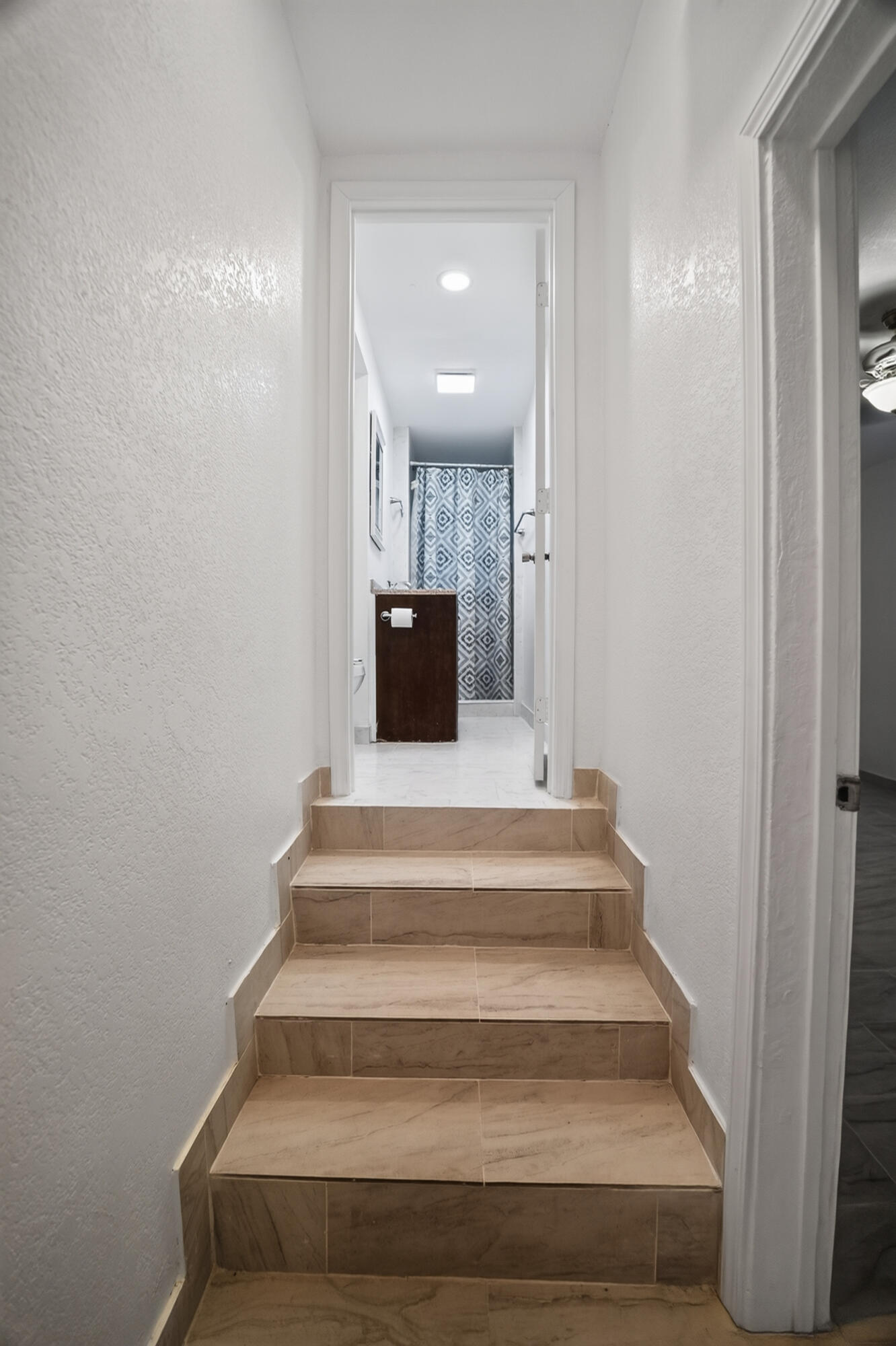 42415 Road 72, Dinuba, CA 93618