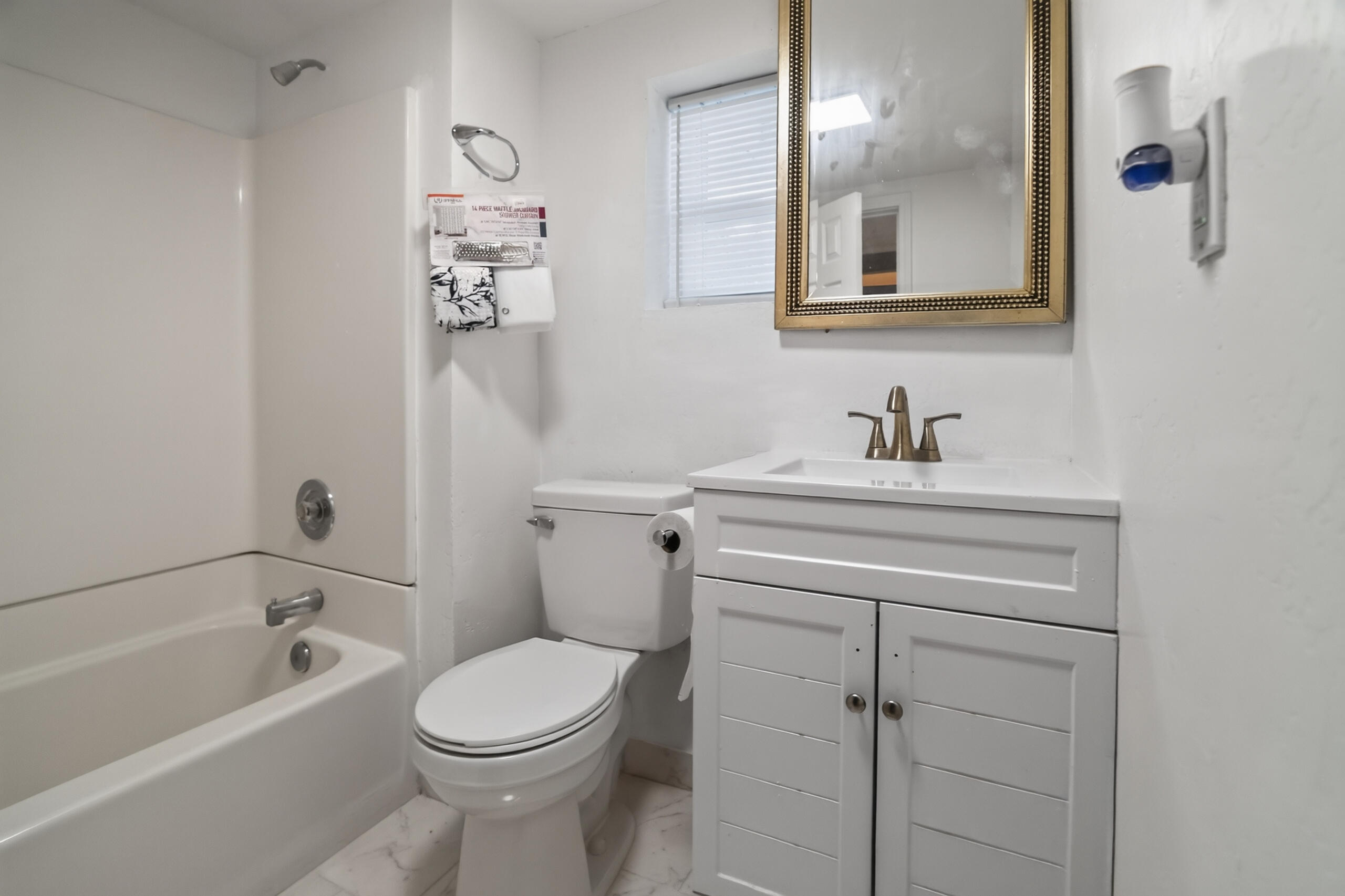 42415 Road 72, Dinuba, CA 93618