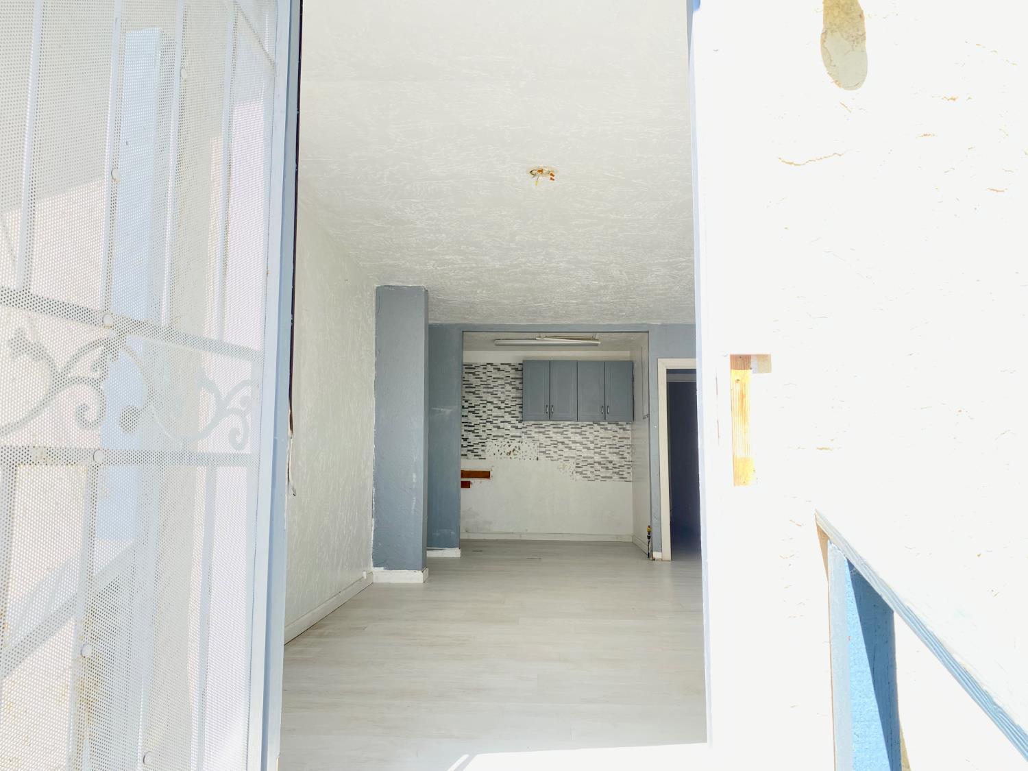 1264 N Pecan Ave, Reedley, CA 93654