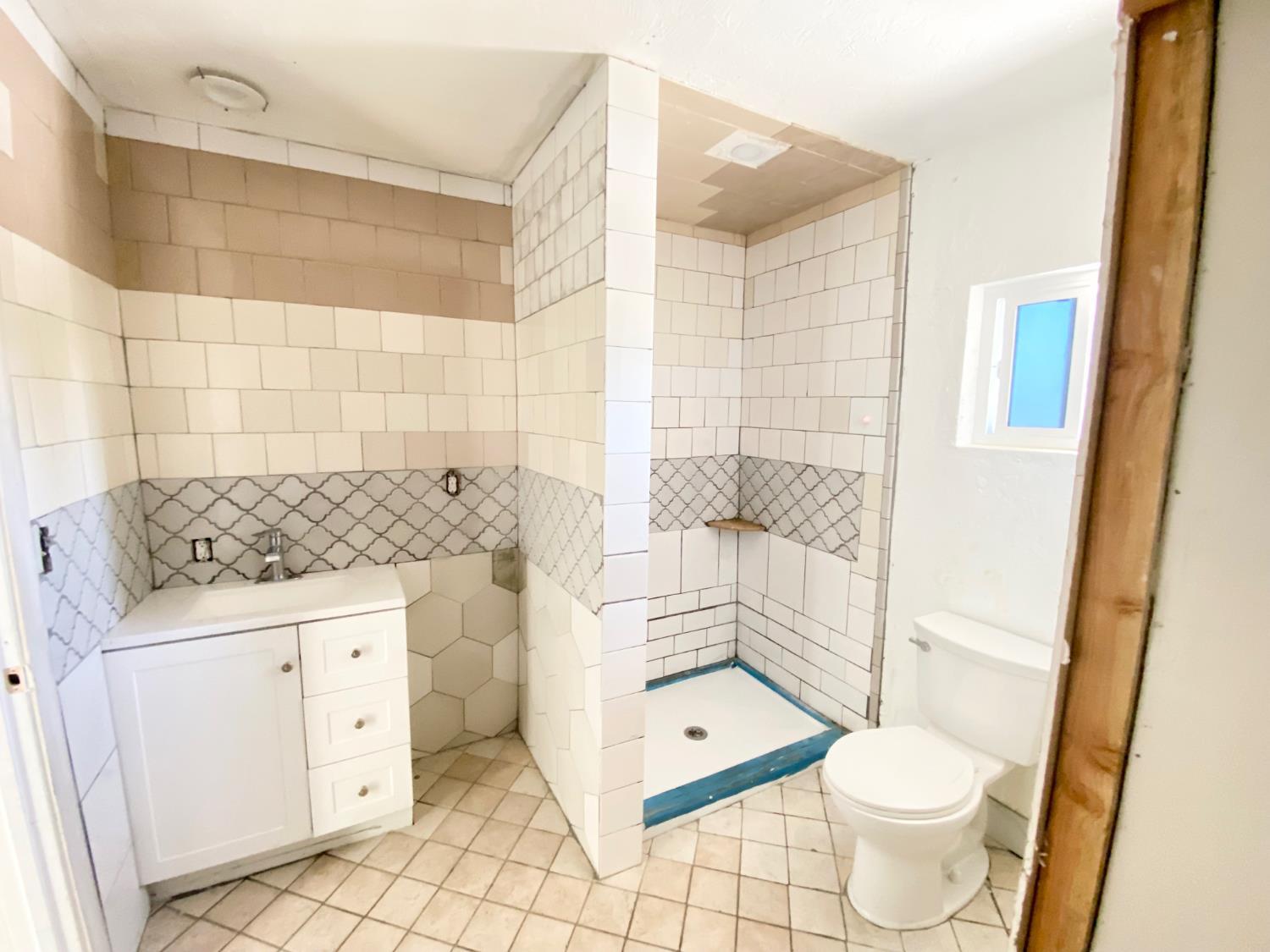 1264 N Pecan Ave, Reedley, CA 93654