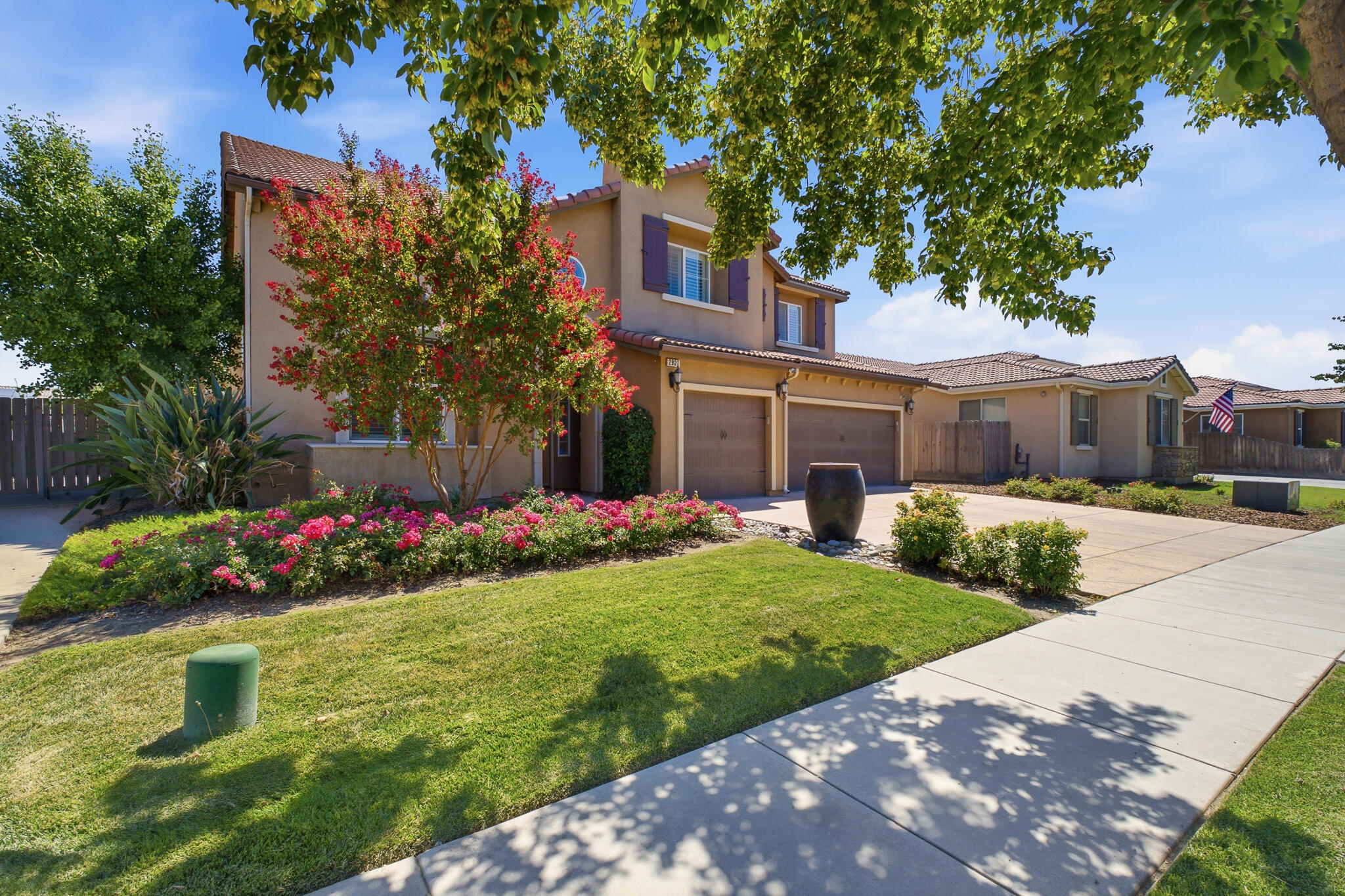 2931 W Cecil Ave, Visalia, CA 93291