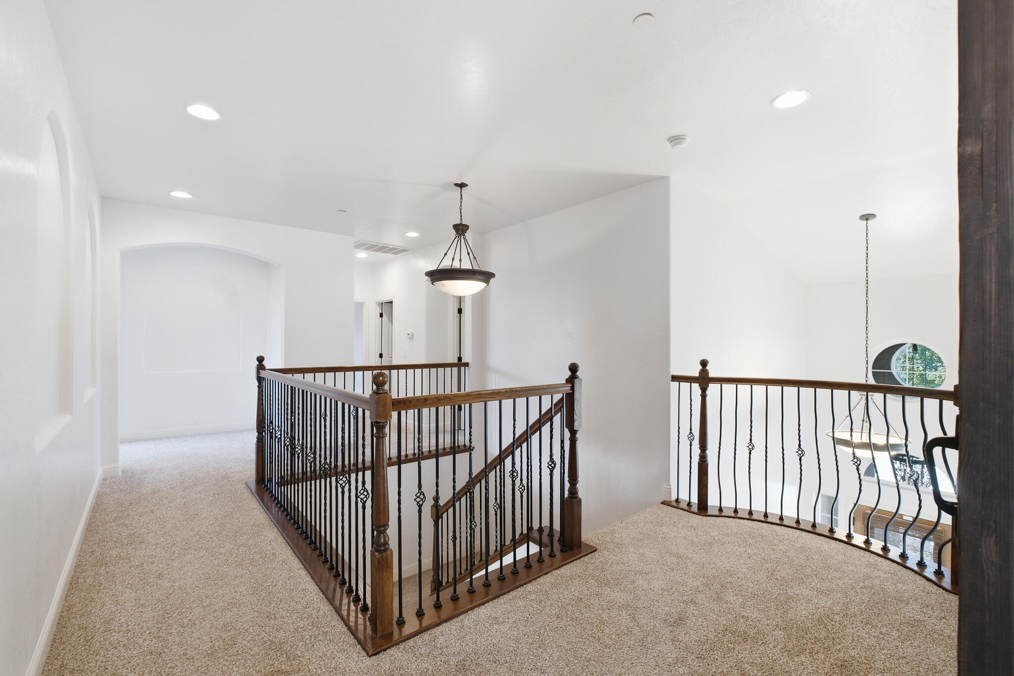 2931 W Cecil Ave, Visalia, CA 93291