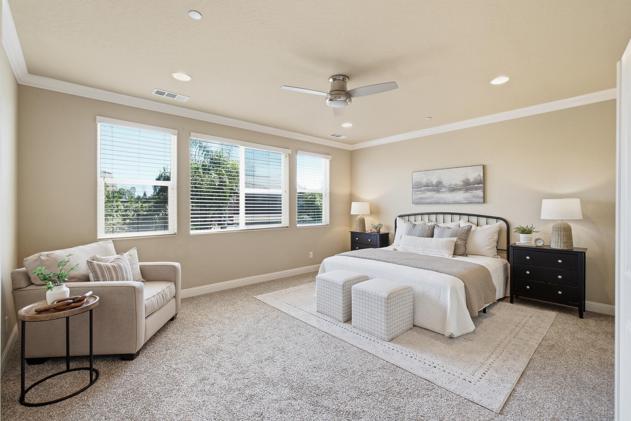 2931 W Cecil Ave, Visalia, CA 93291
