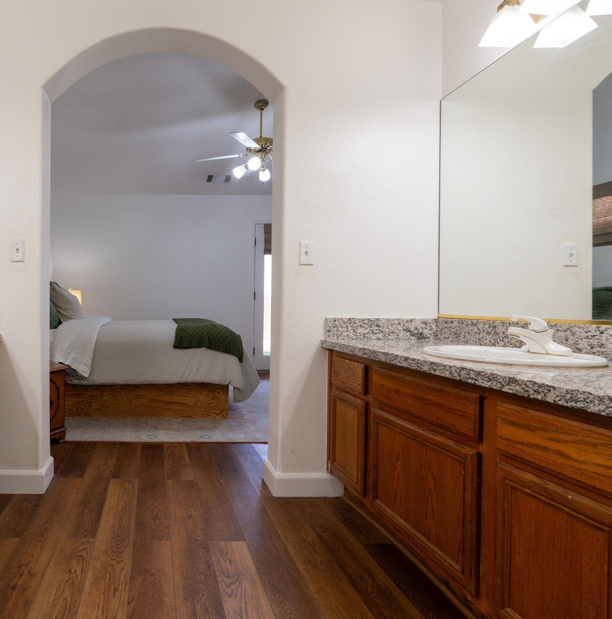 191 Orange St, Kingsburg, CA 93631