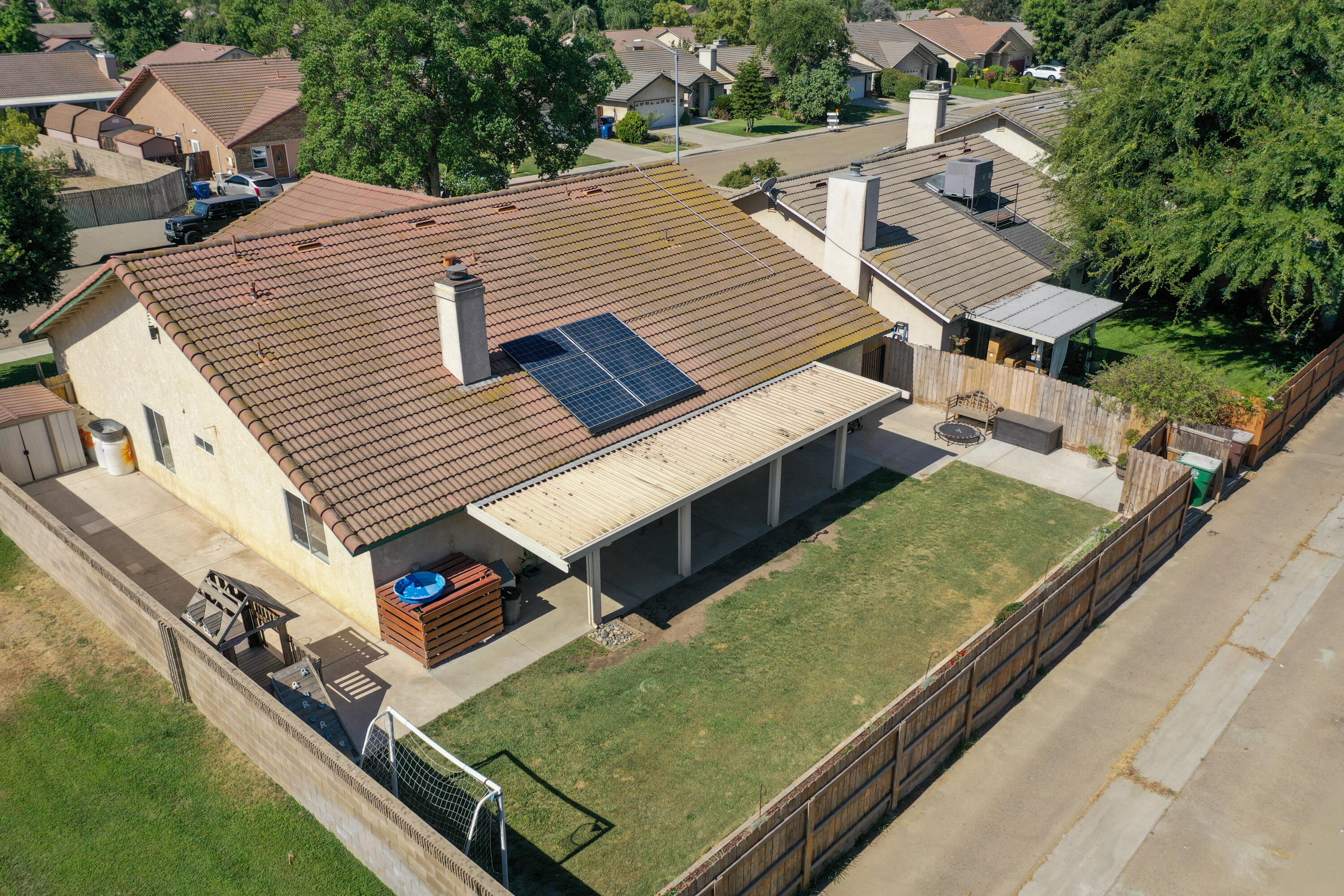191 Orange St, Kingsburg, CA 93631