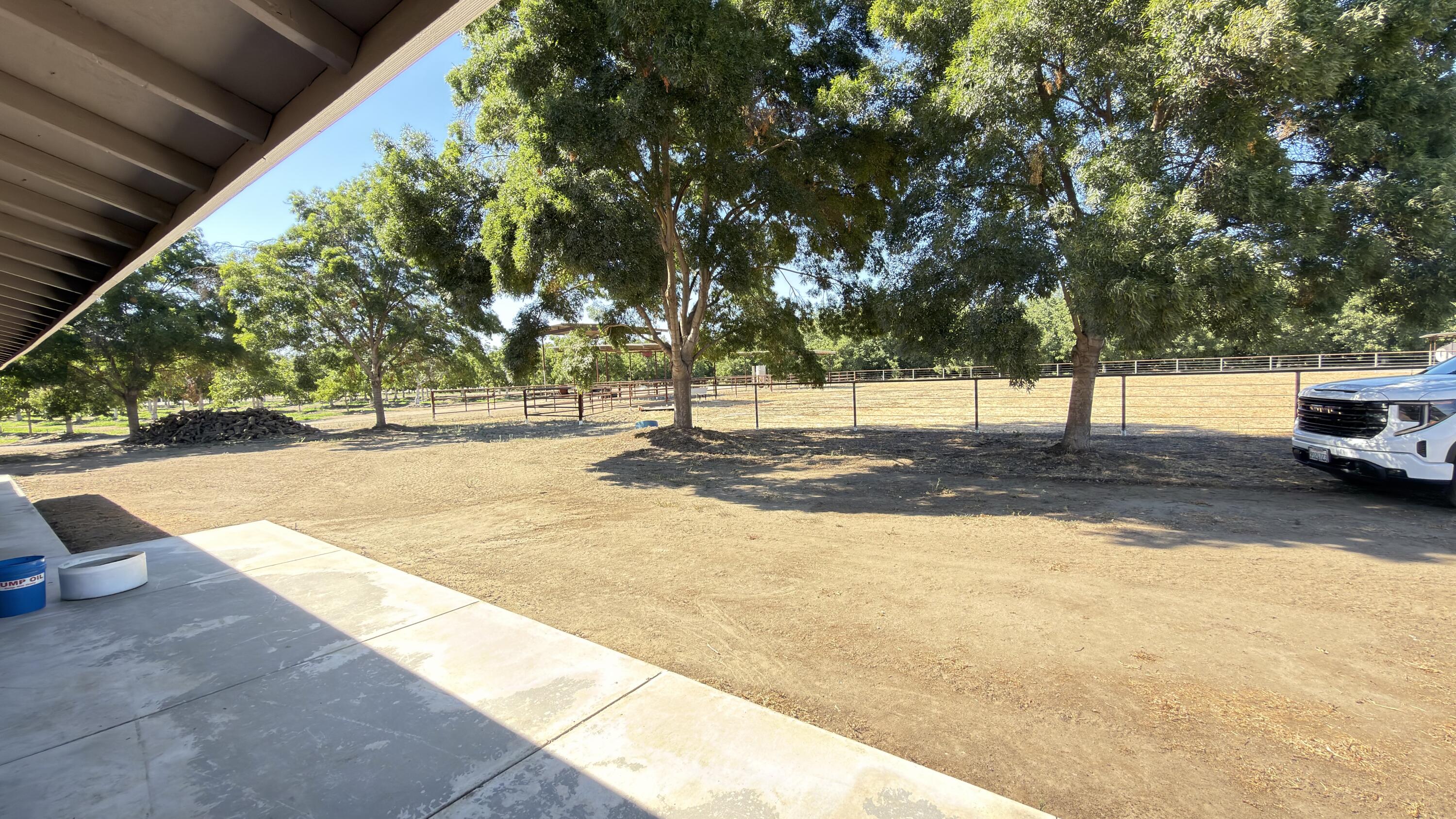 24246 Rd 168, Tulare, CA 93274