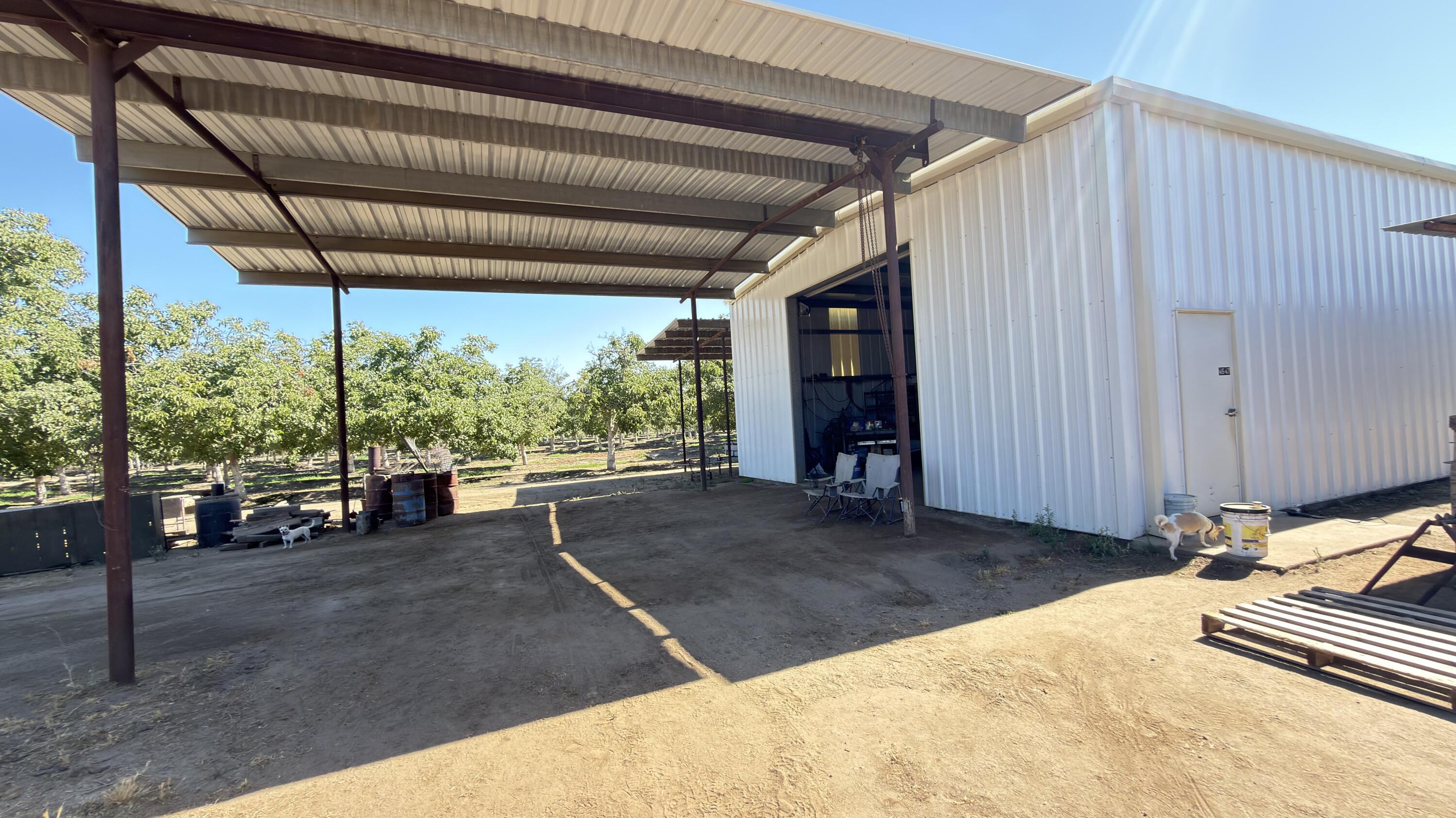 24246 Rd 168, Tulare, CA 93274