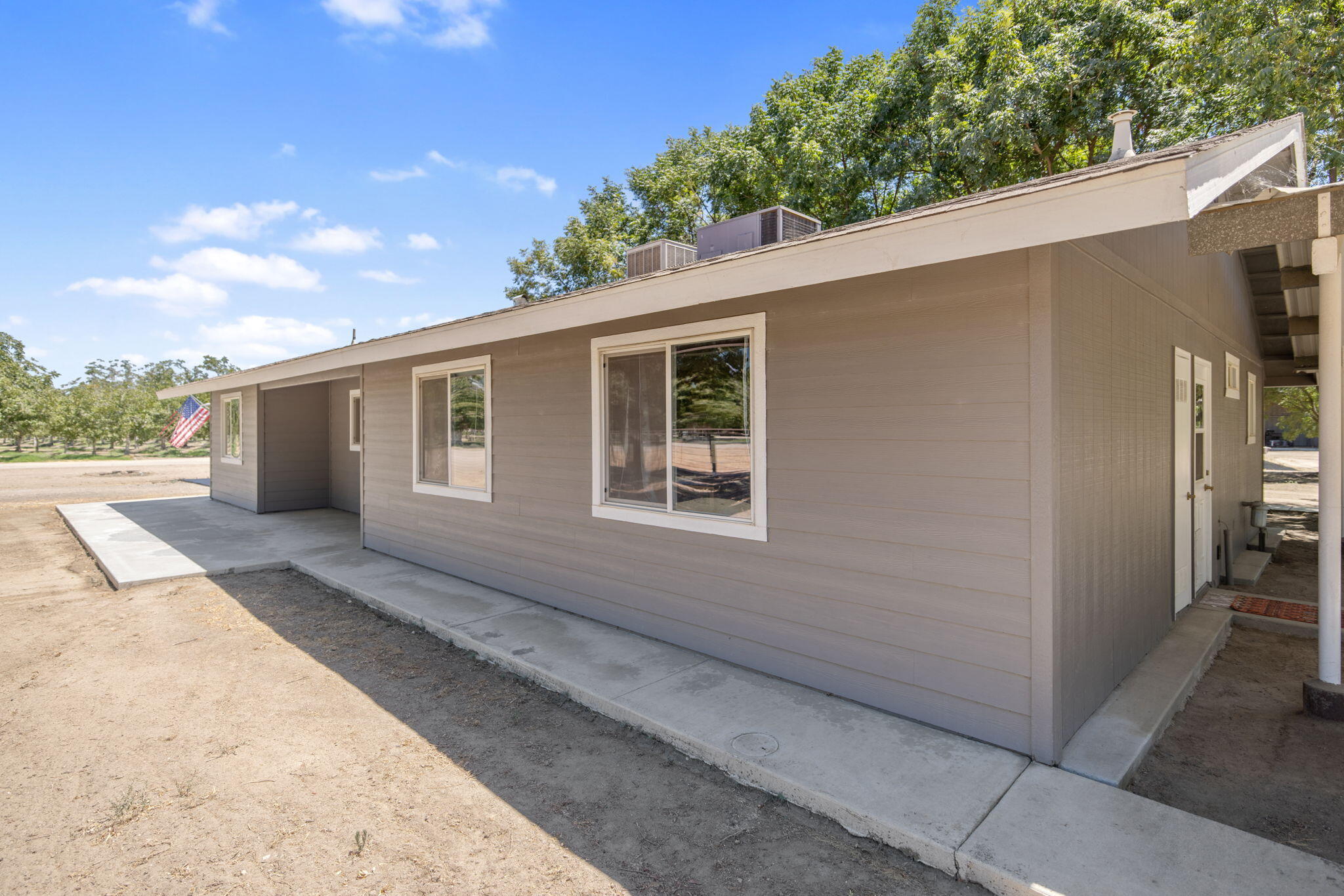 24246 Rd 168, Tulare, CA 93274