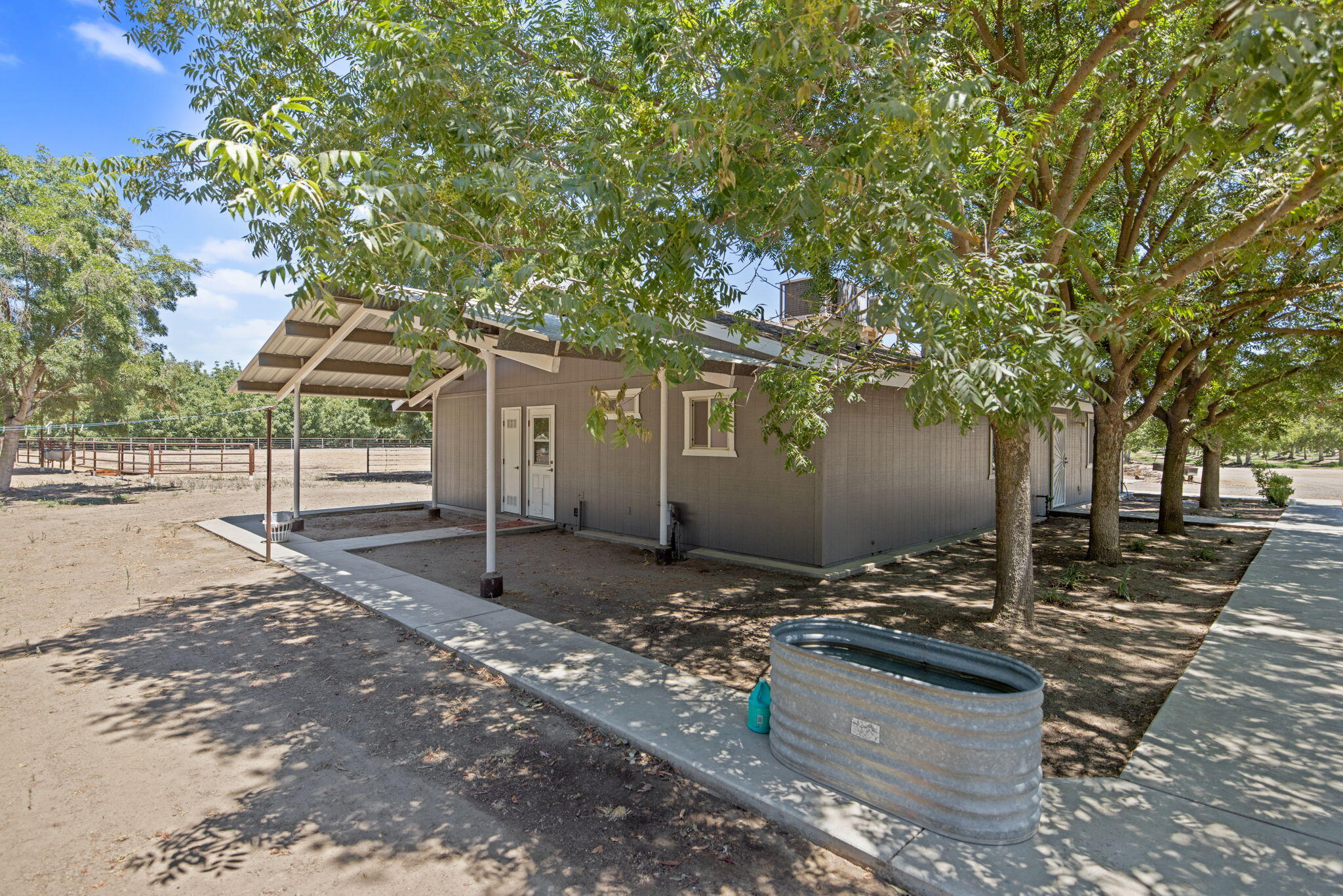 24246 Rd 168, Tulare, CA 93274