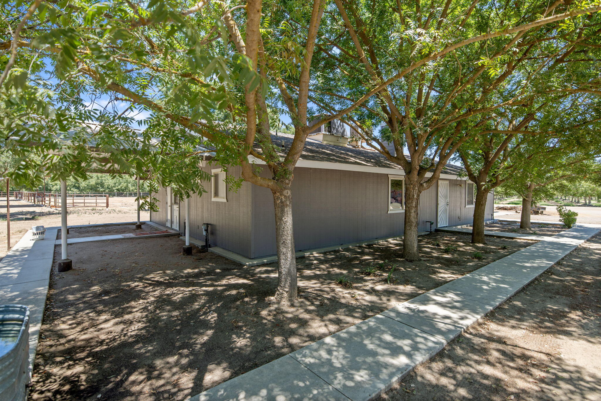 24246 Rd 168, Tulare, CA 93274