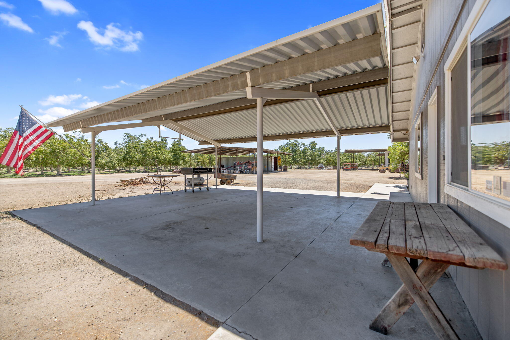 24246 Rd 168, Tulare, CA 93274