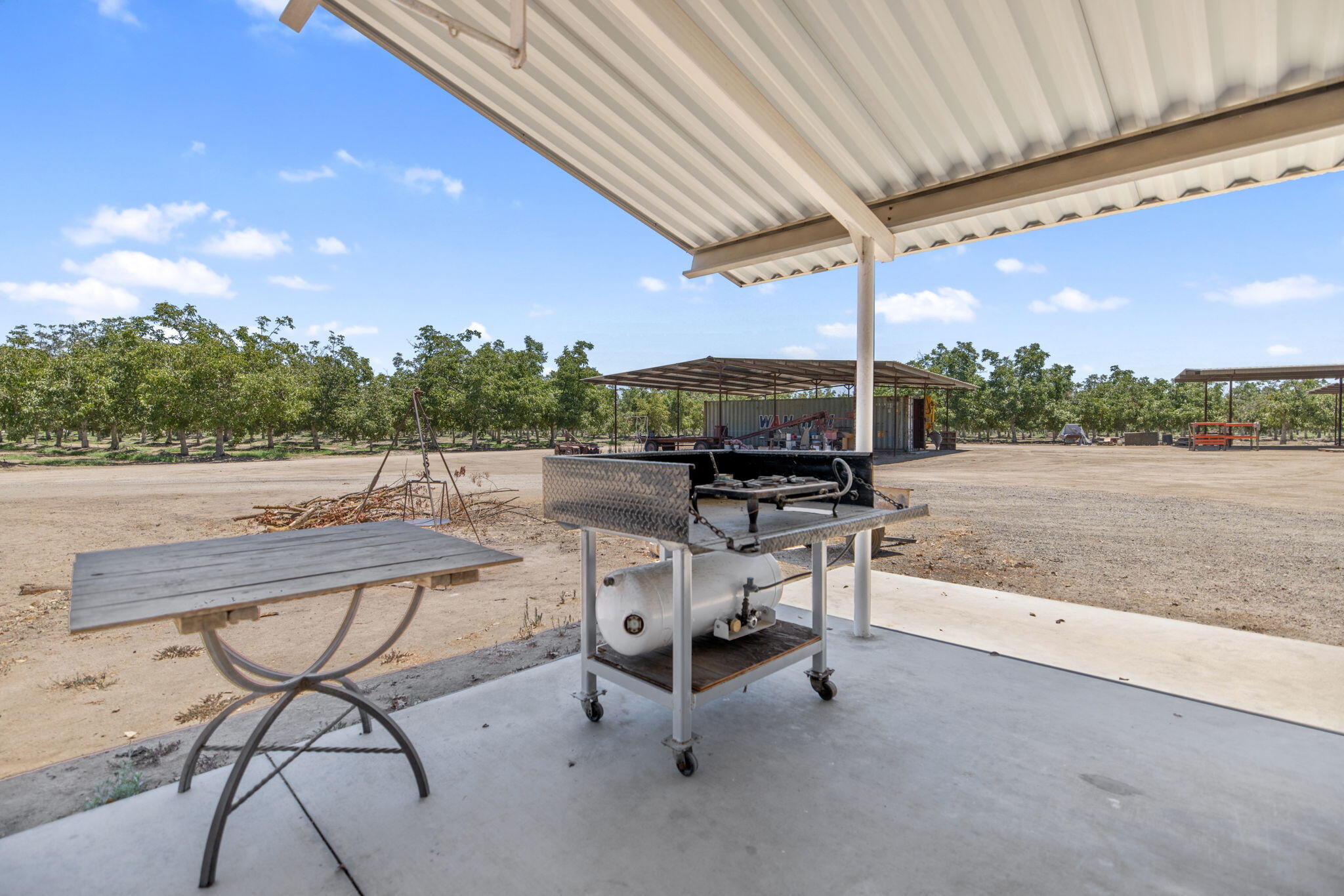 24246 Rd 168, Tulare, CA 93274