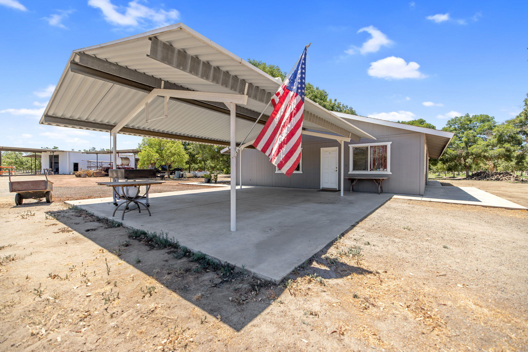 24246 Rd 168, Tulare, CA 93274