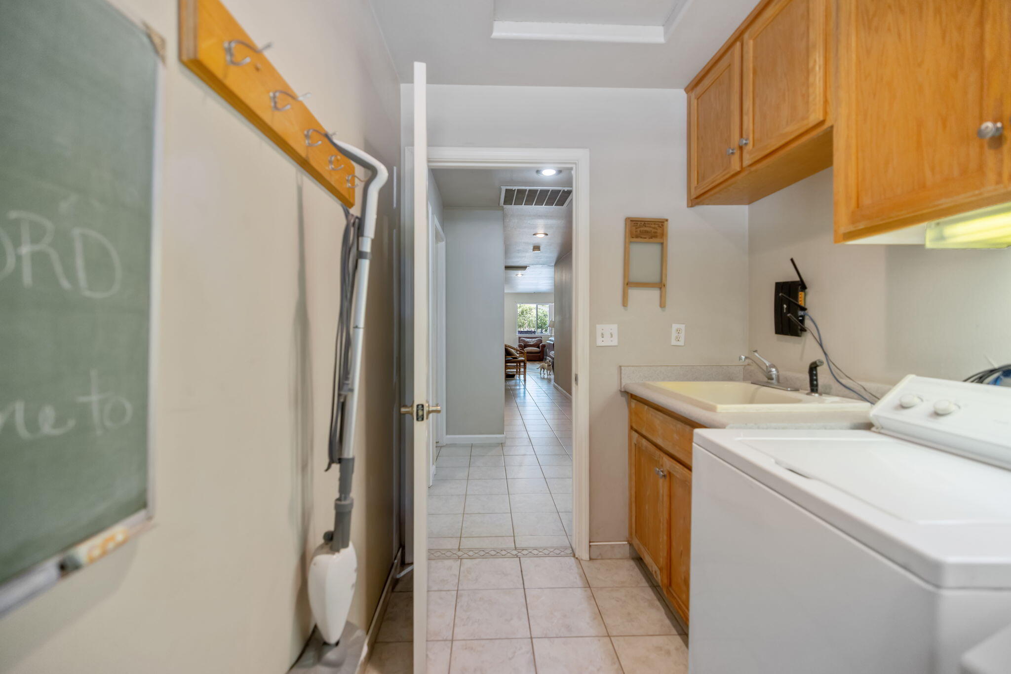 24246 Rd 168, Tulare, CA 93274