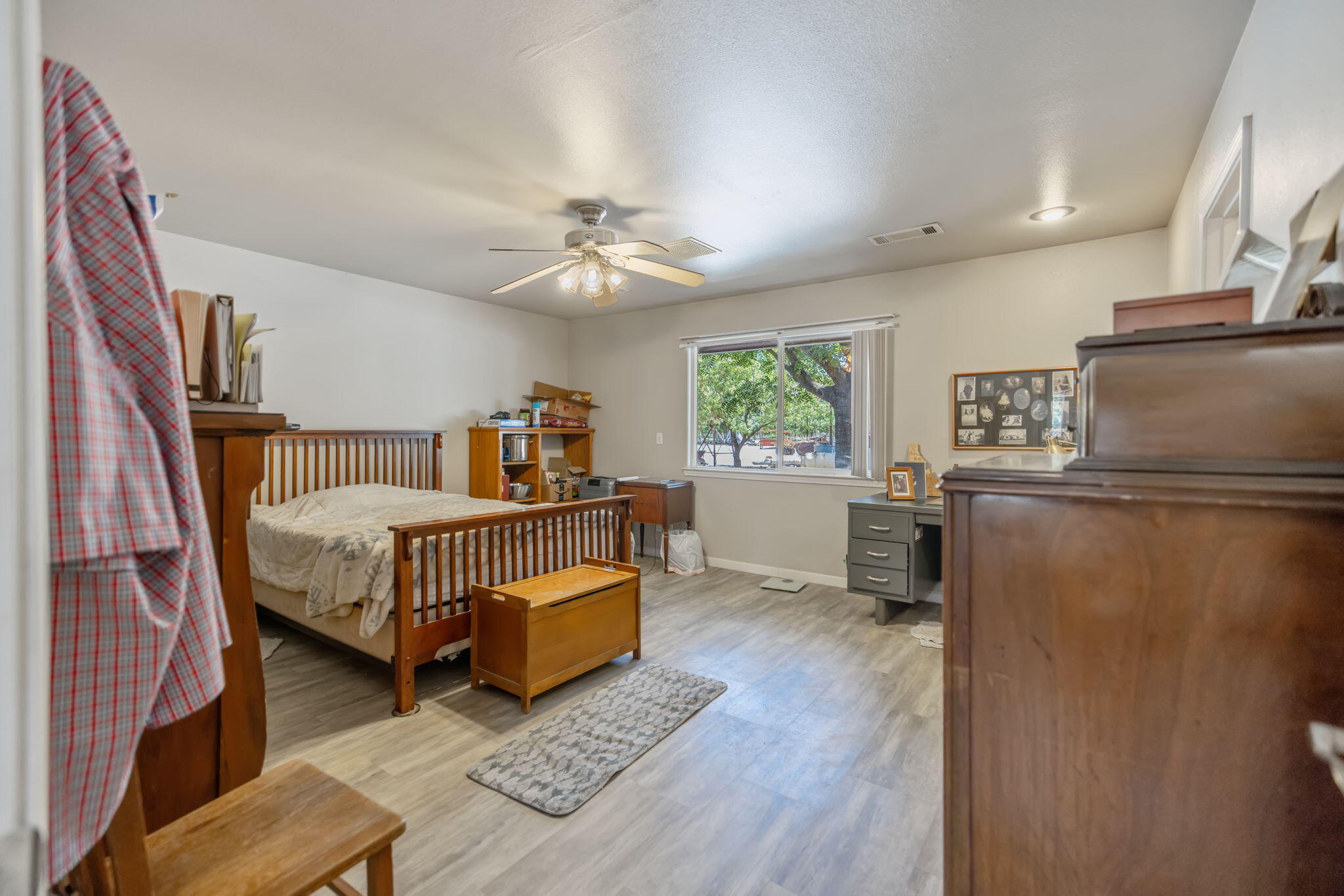 24246 Rd 168, Tulare, CA 93274