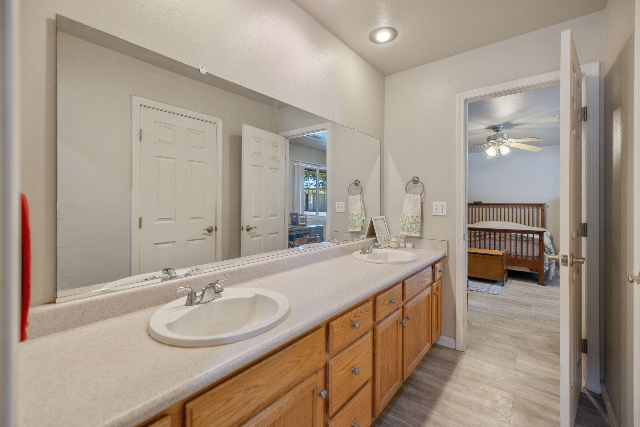 24246 Rd 168, Tulare, CA 93274