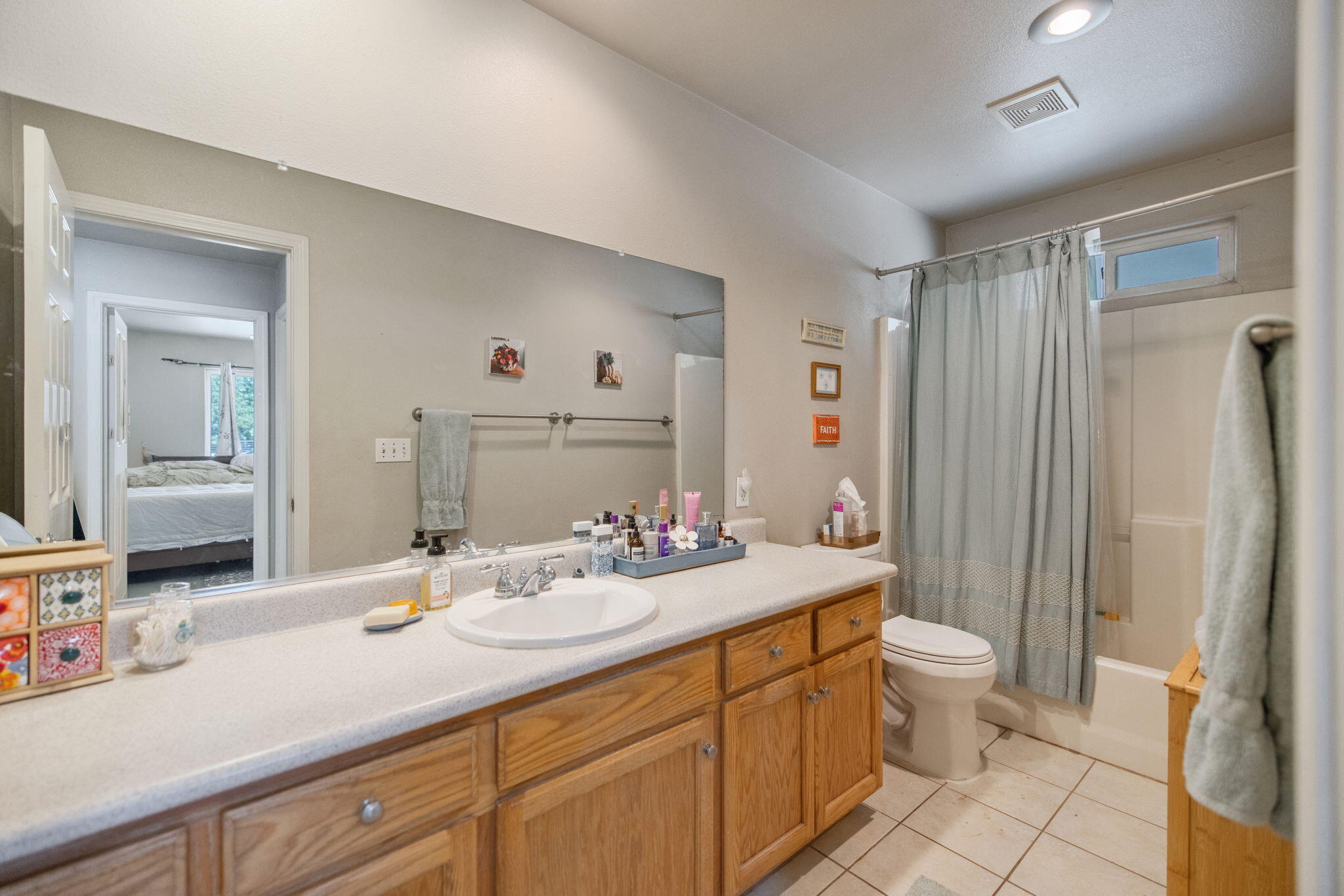 24246 Rd 168, Tulare, CA 93274