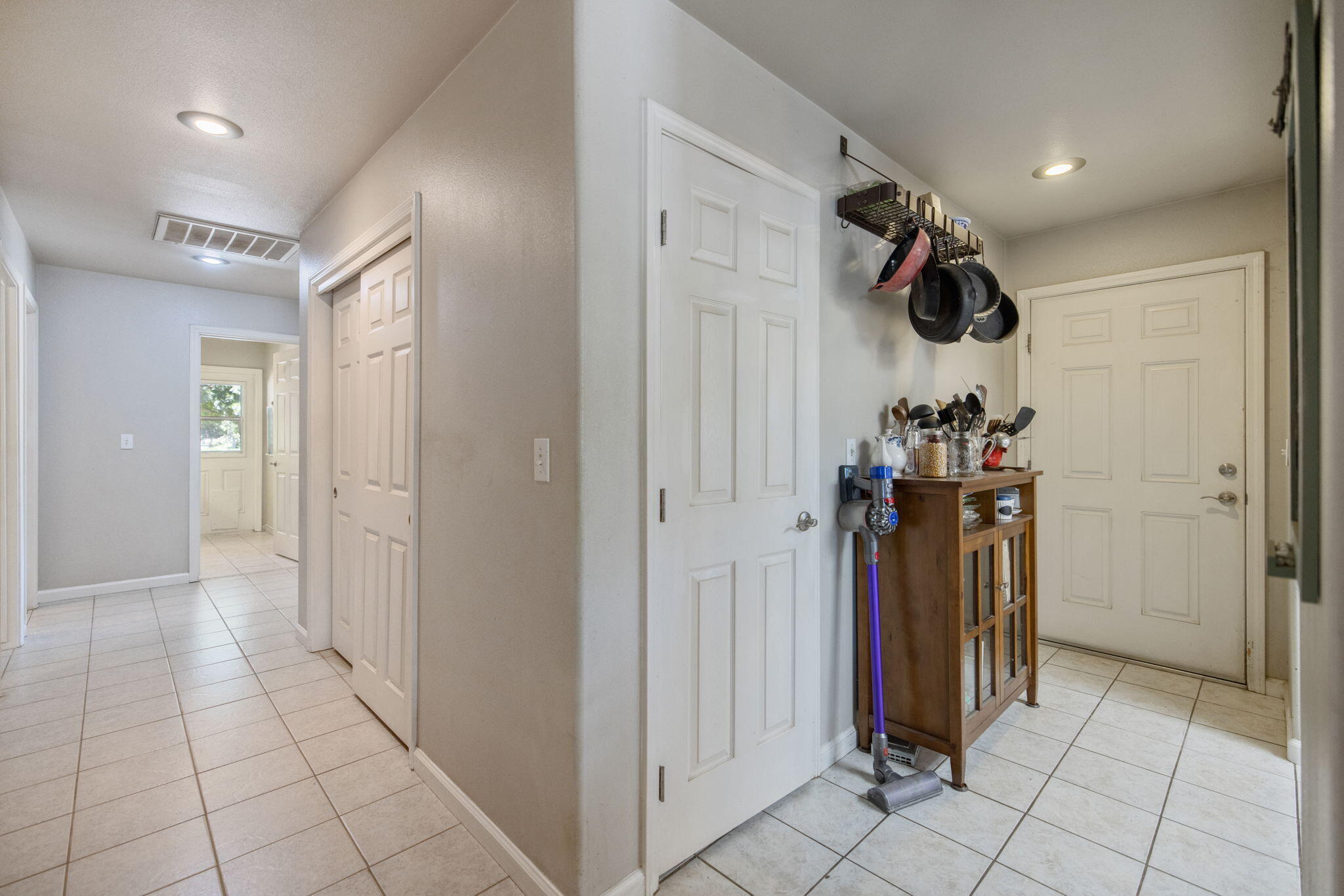 24246 Rd 168, Tulare, CA 93274