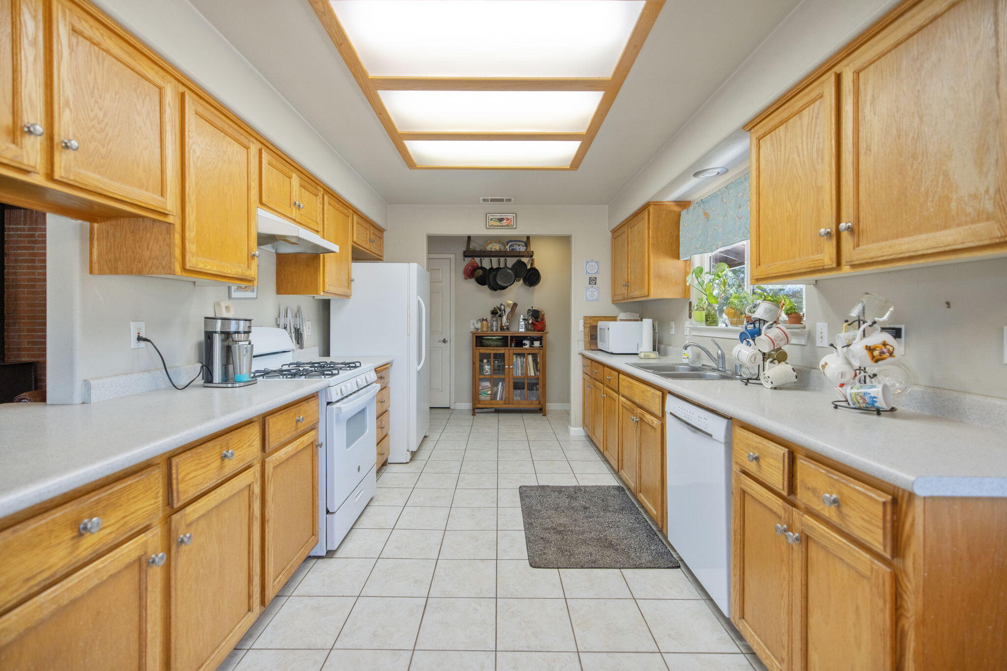 24246 Rd 168, Tulare, CA 93274