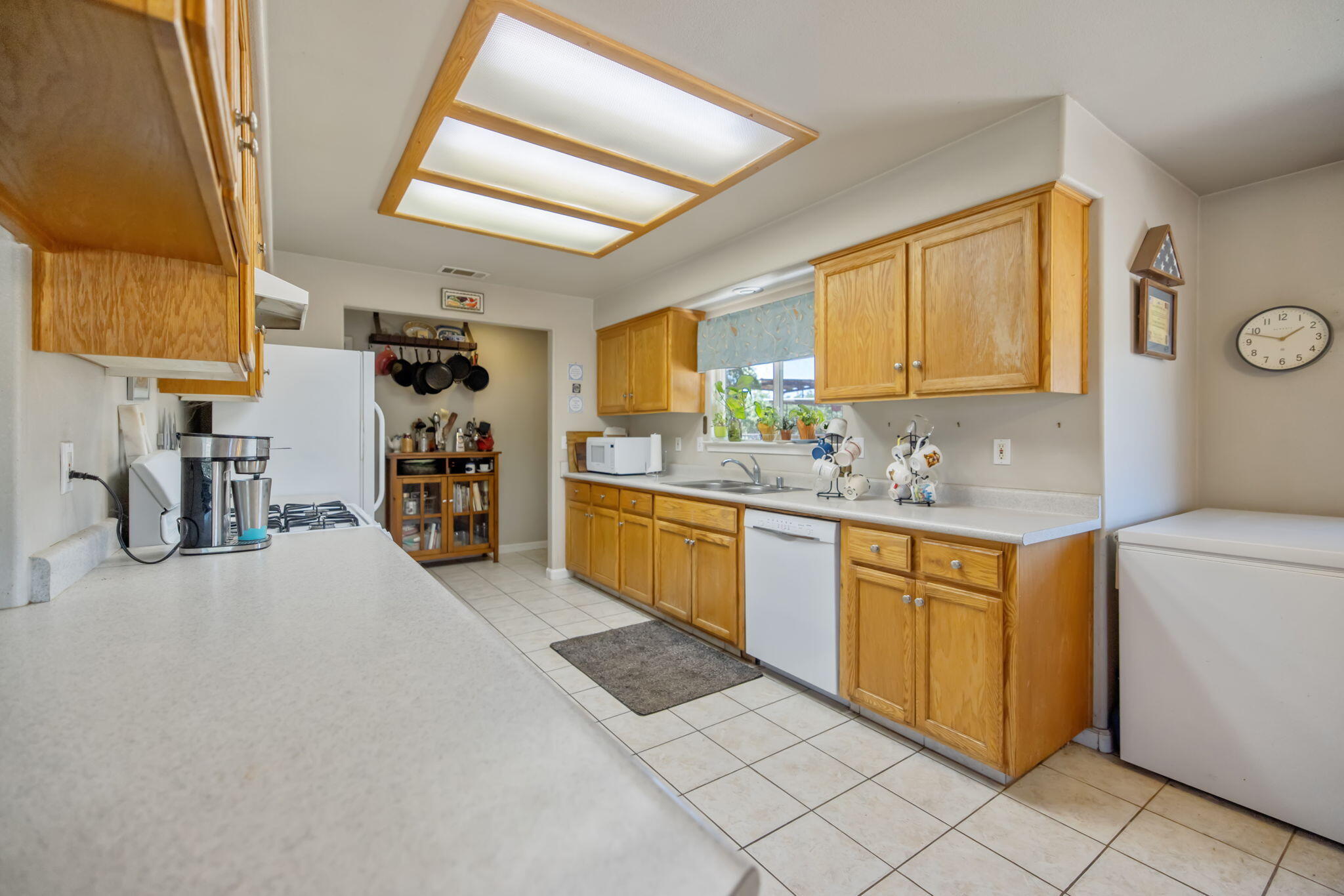 24246 Rd 168, Tulare, CA 93274