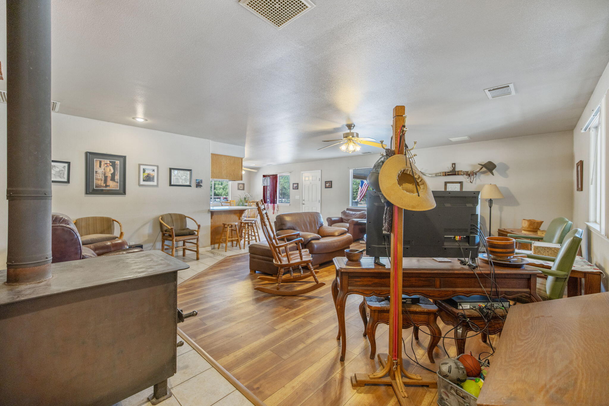 24246 Rd 168, Tulare, CA 93274