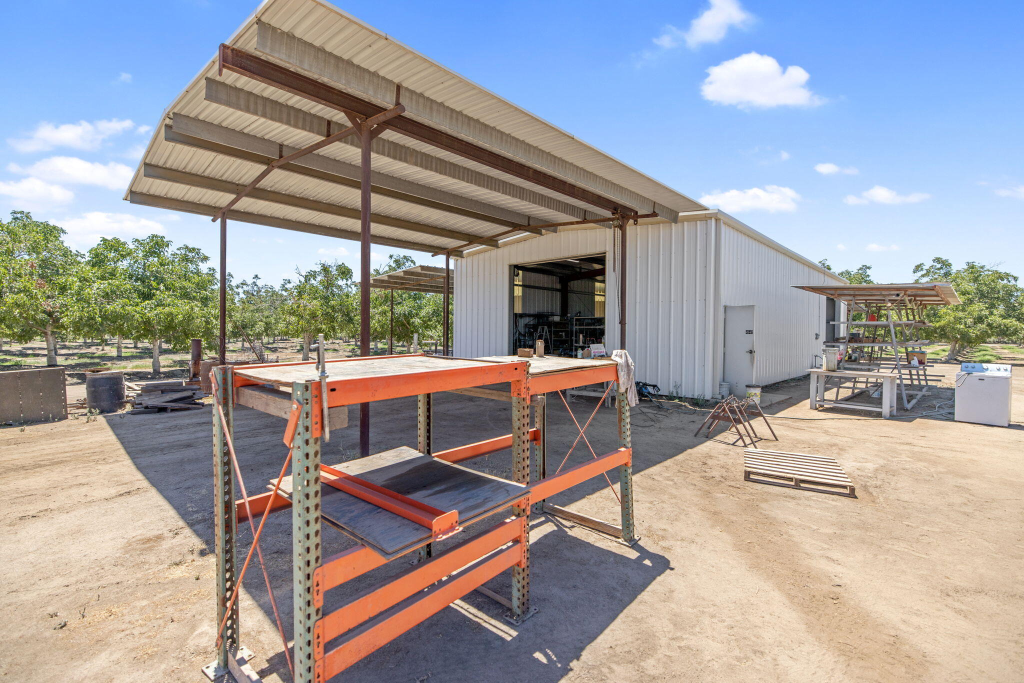 24246 Rd 168, Tulare, CA 93274