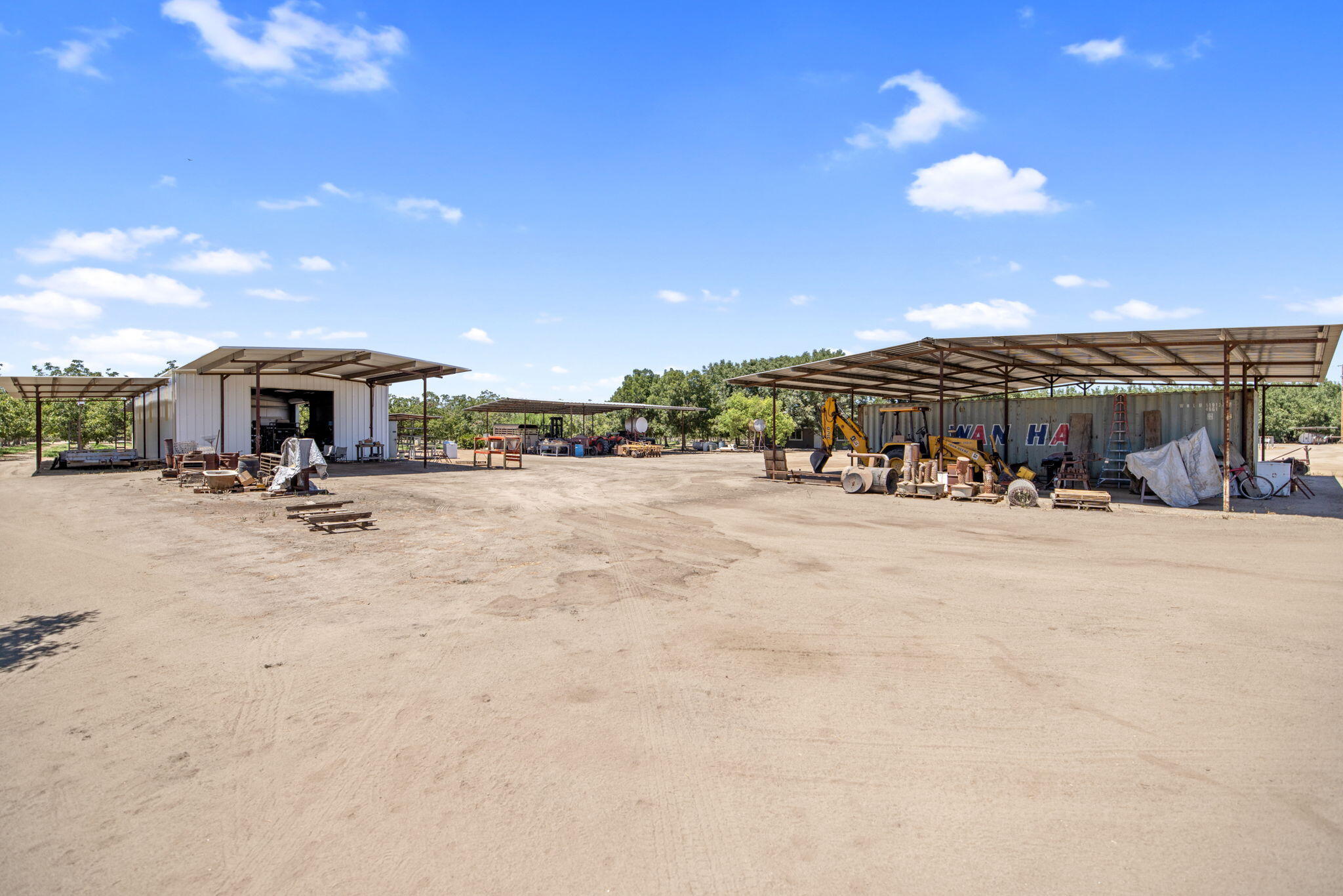24246 Rd 168, Tulare, CA 93274