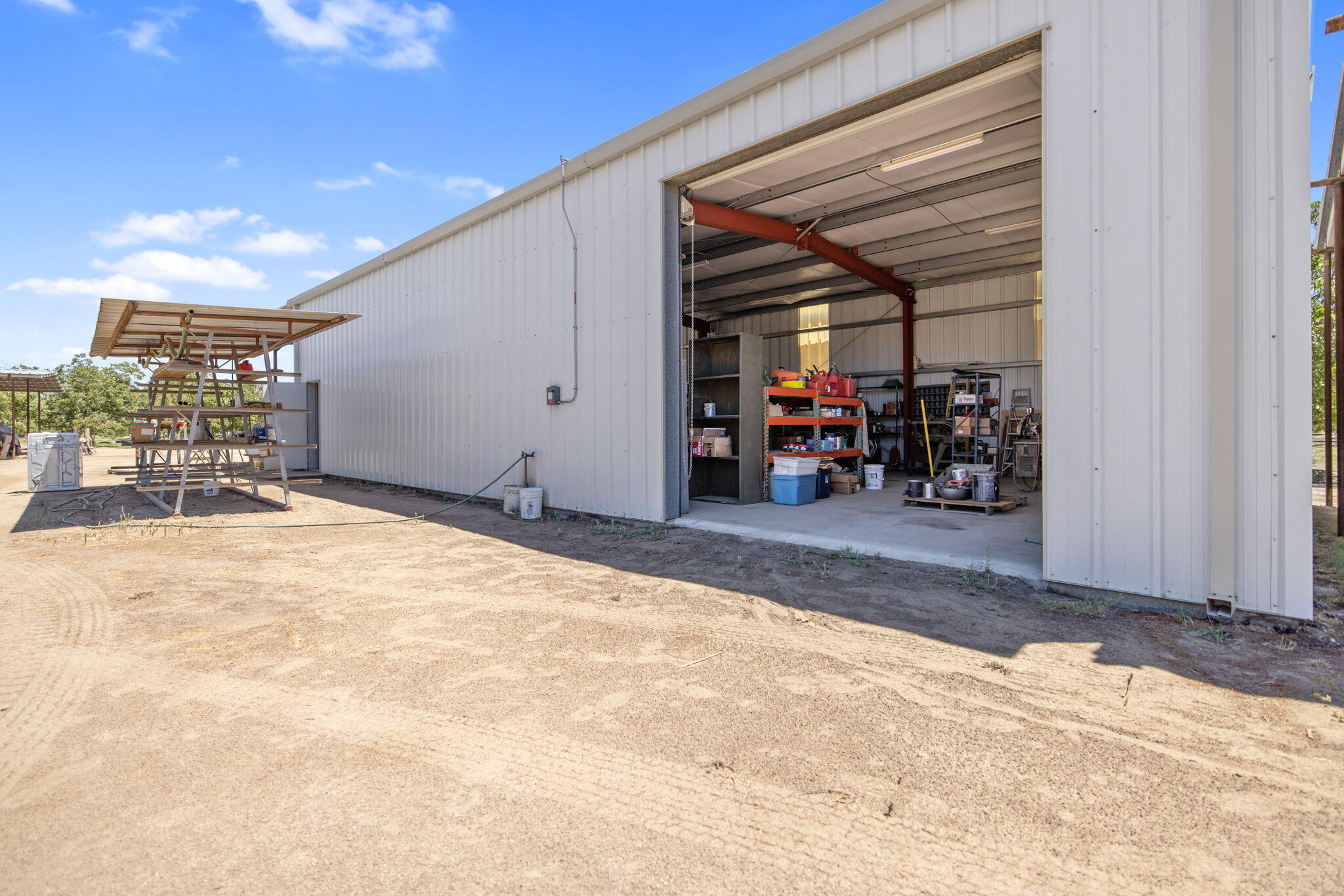 24246 Rd 168, Tulare, CA 93274