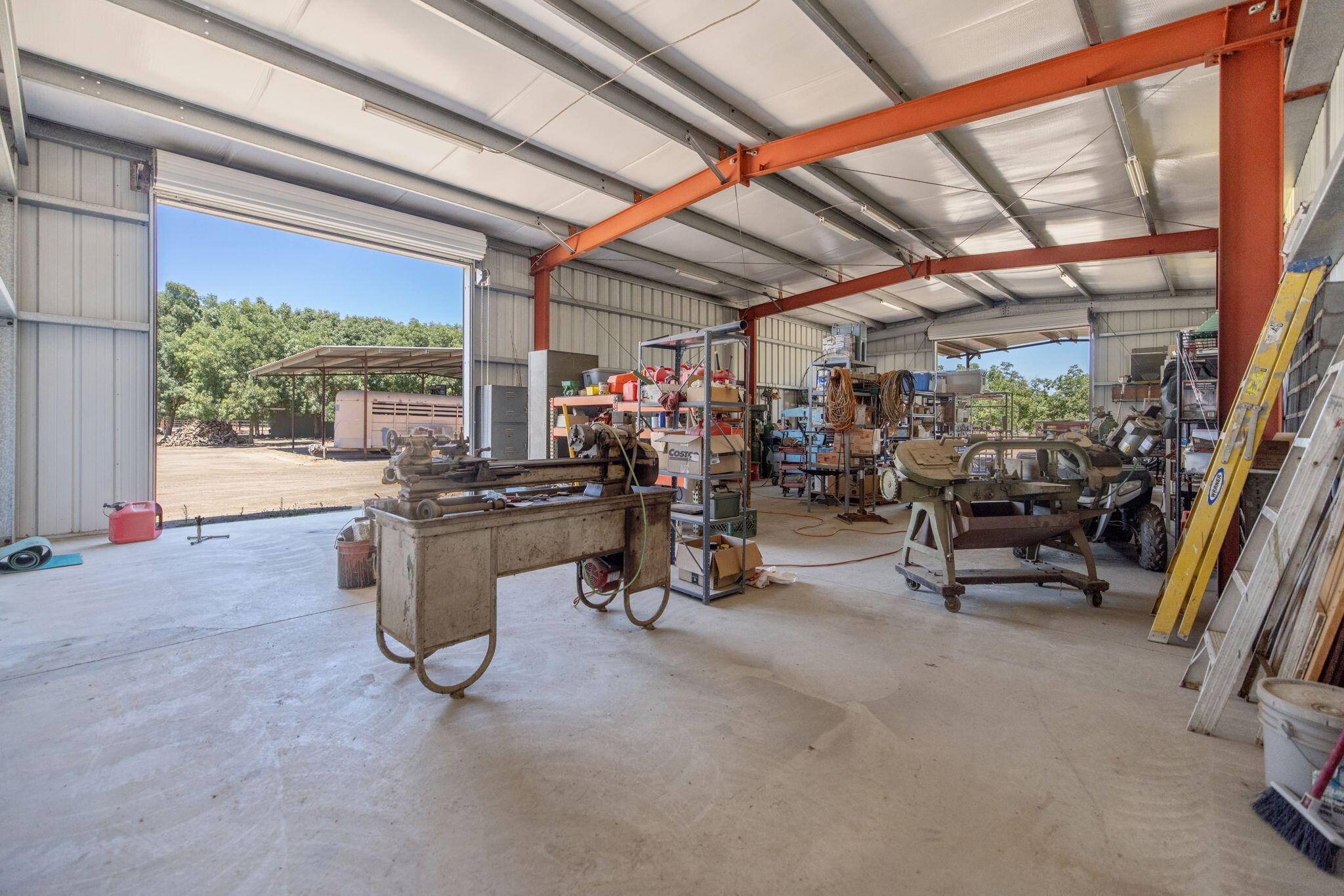 24246 Rd 168, Tulare, CA 93274