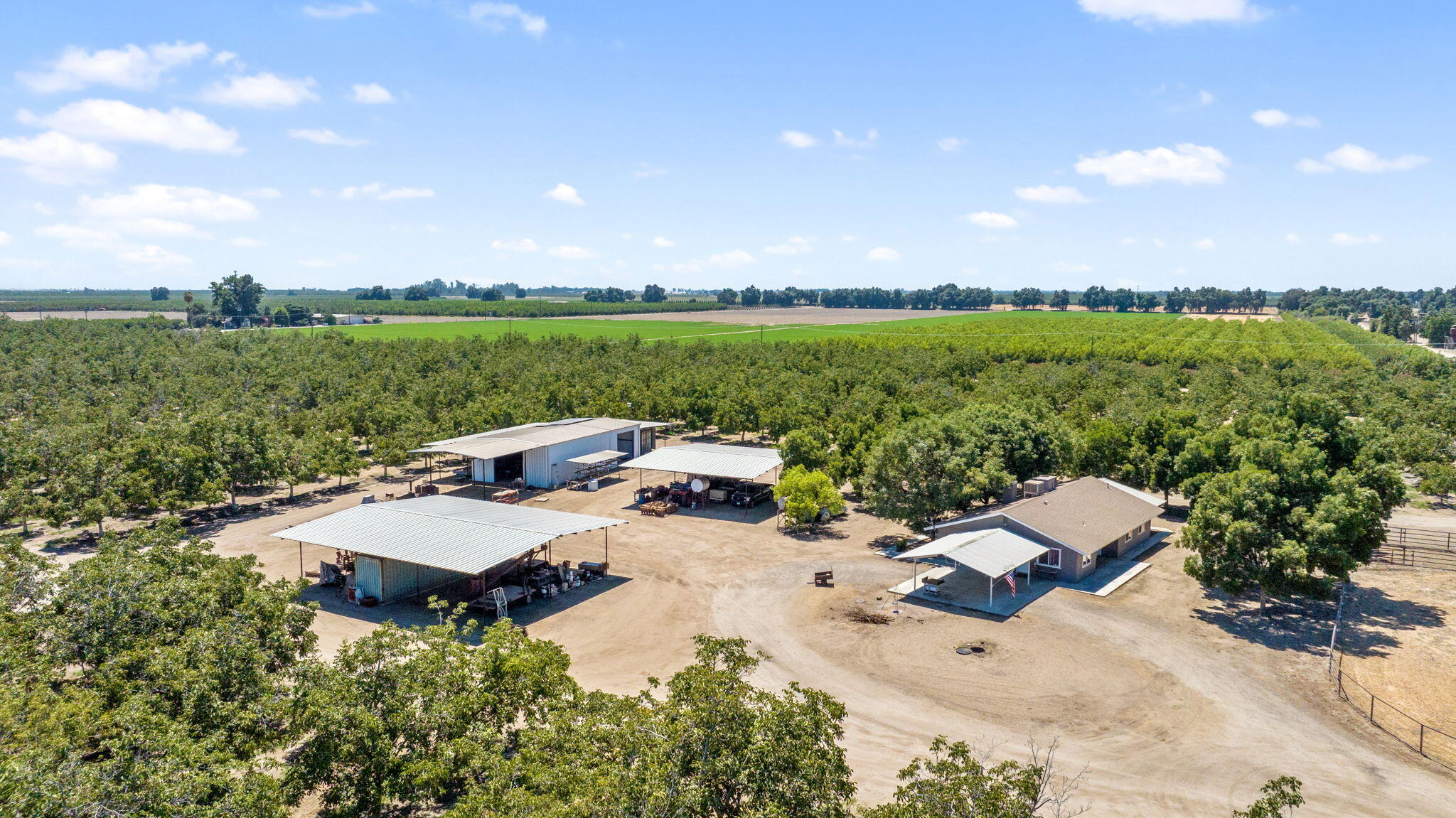 24246 Rd 168, Tulare, CA 93274