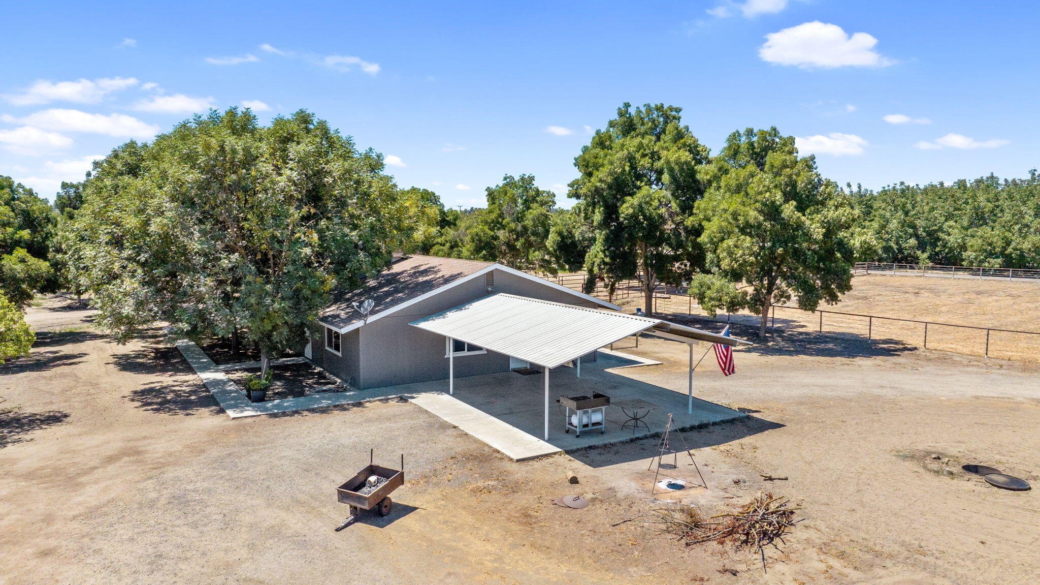 24246 Rd 168, Tulare, CA 93274