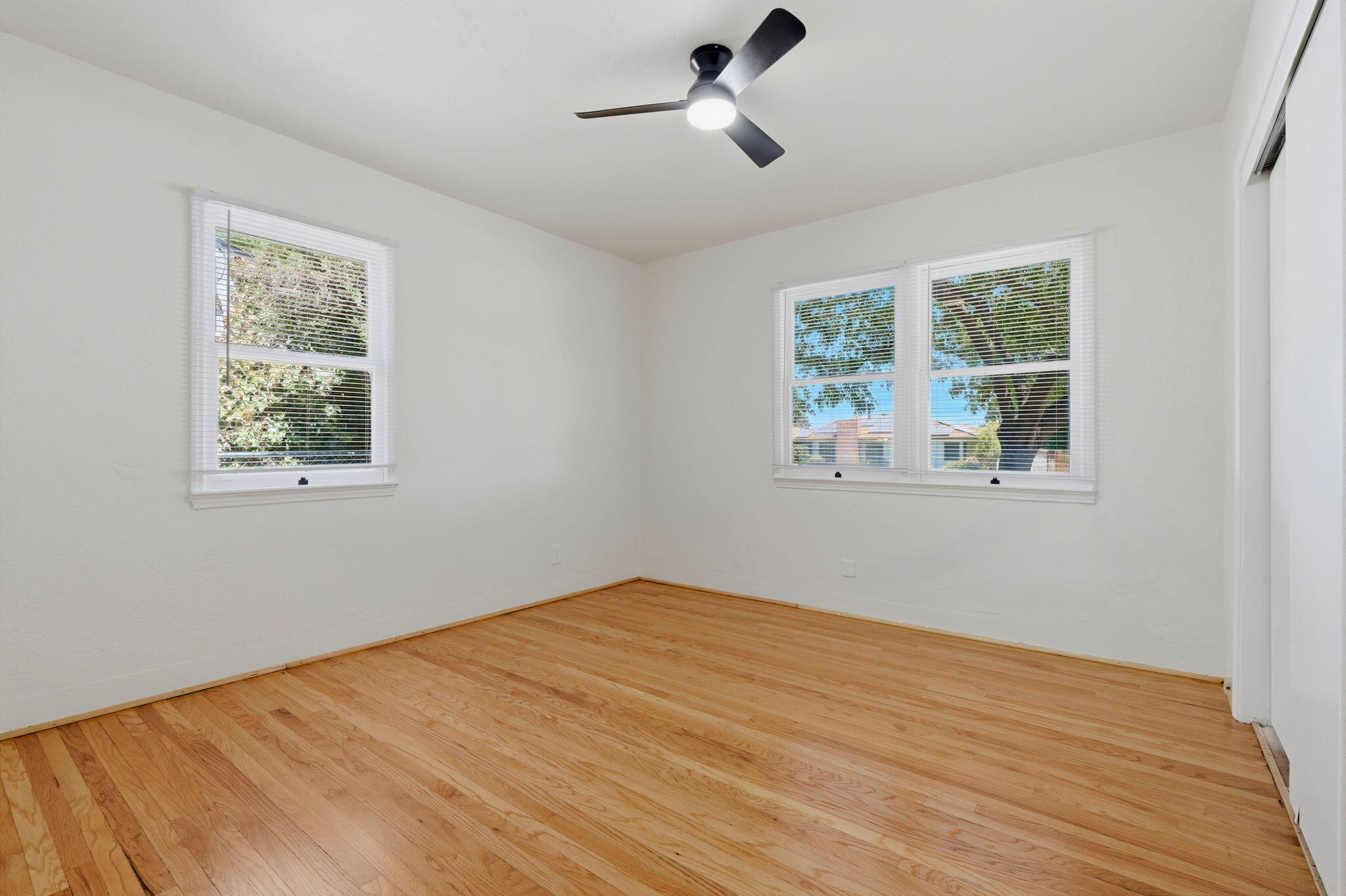 737 W Kanai Ave, Porterville, CA 93257