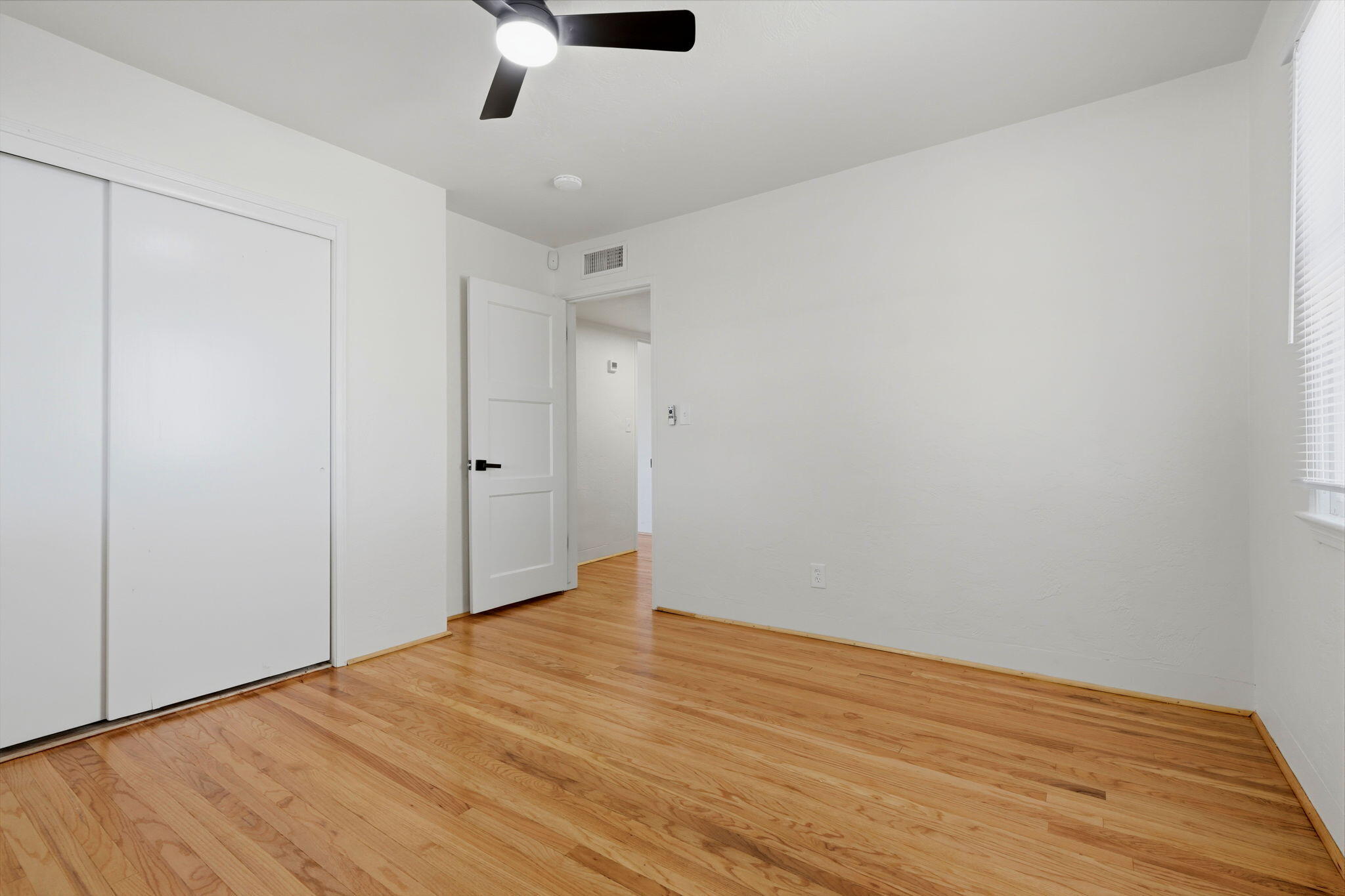 737 W Kanai Ave, Porterville, CA 93257