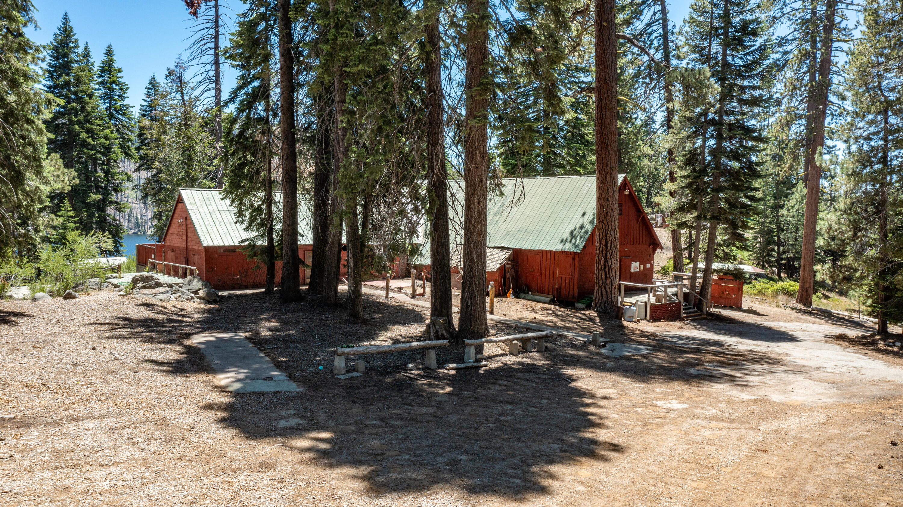 61011 Cedar Crest Ln, Lakeshore, CA 93634